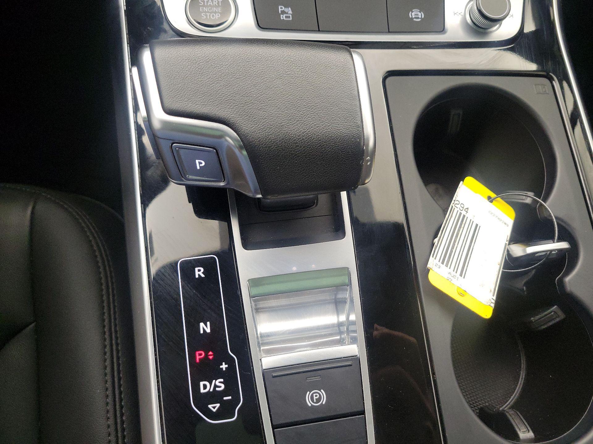 Thumbnail: 2023 Audi Q7 - 18