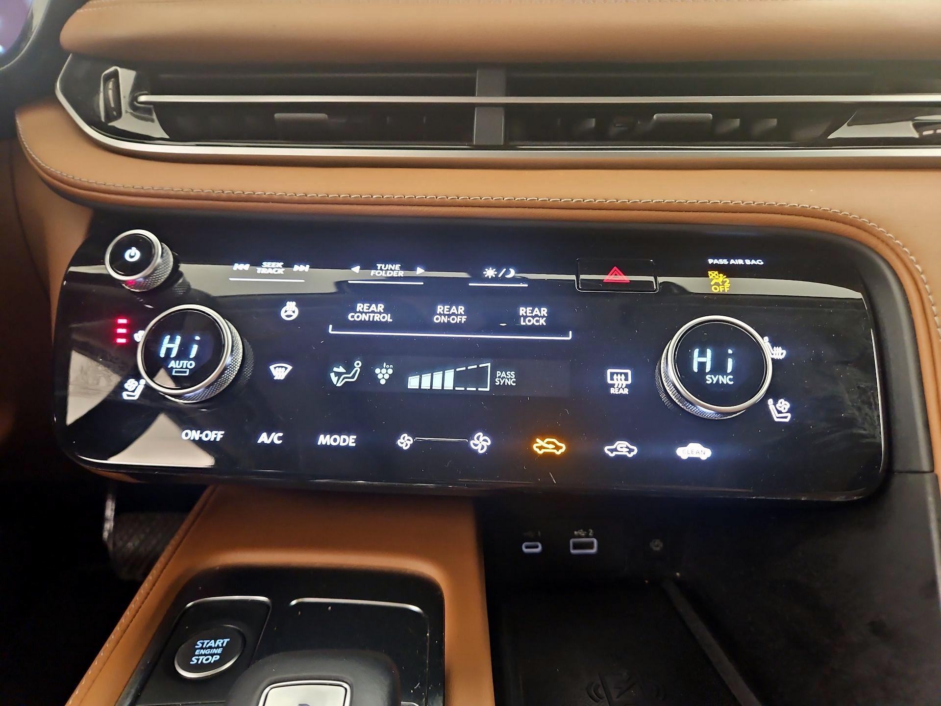 Thumbnail: 2023 INFINITI QX60 - 17