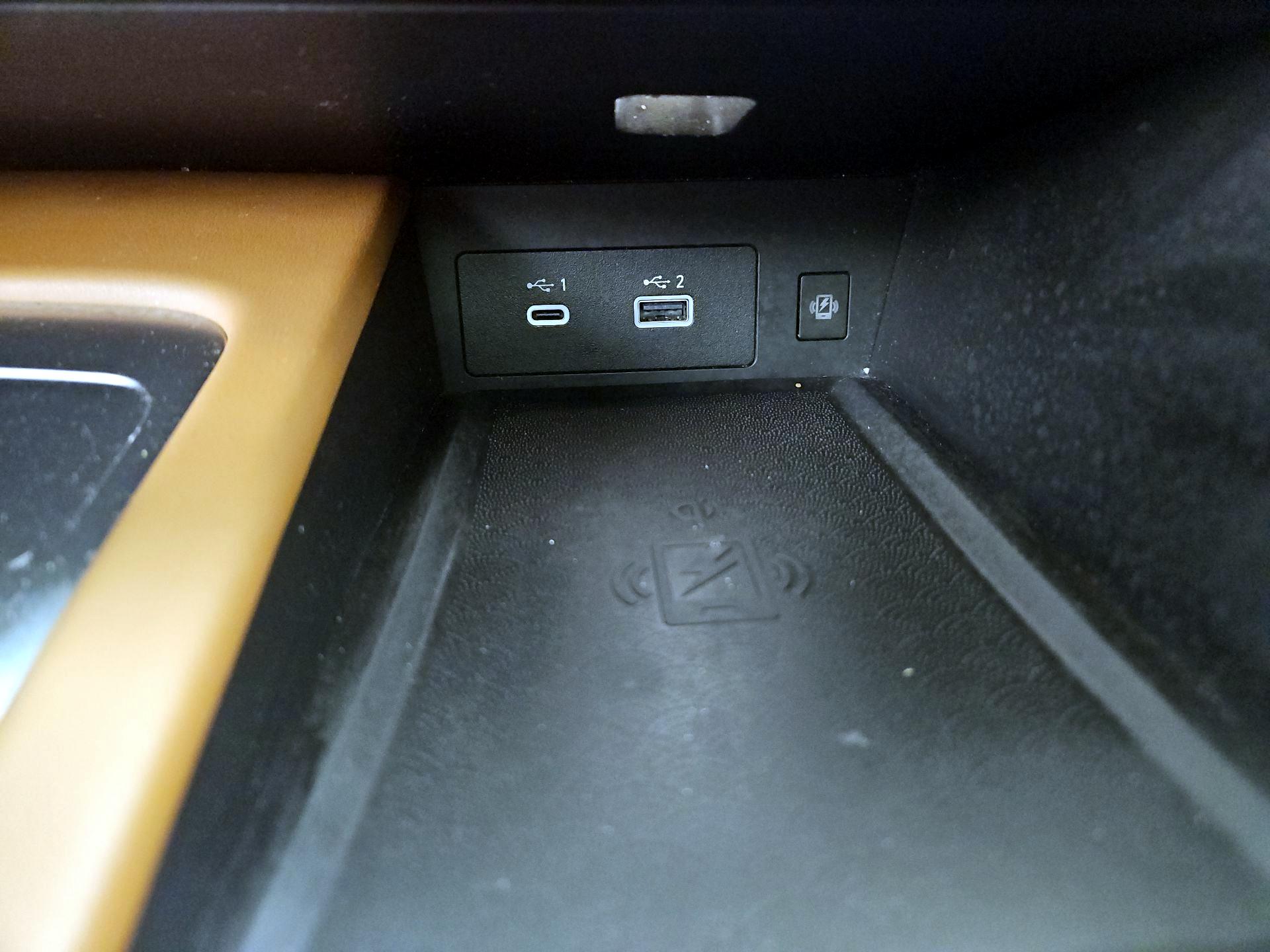 Thumbnail: 2023 INFINITI QX60 - 19