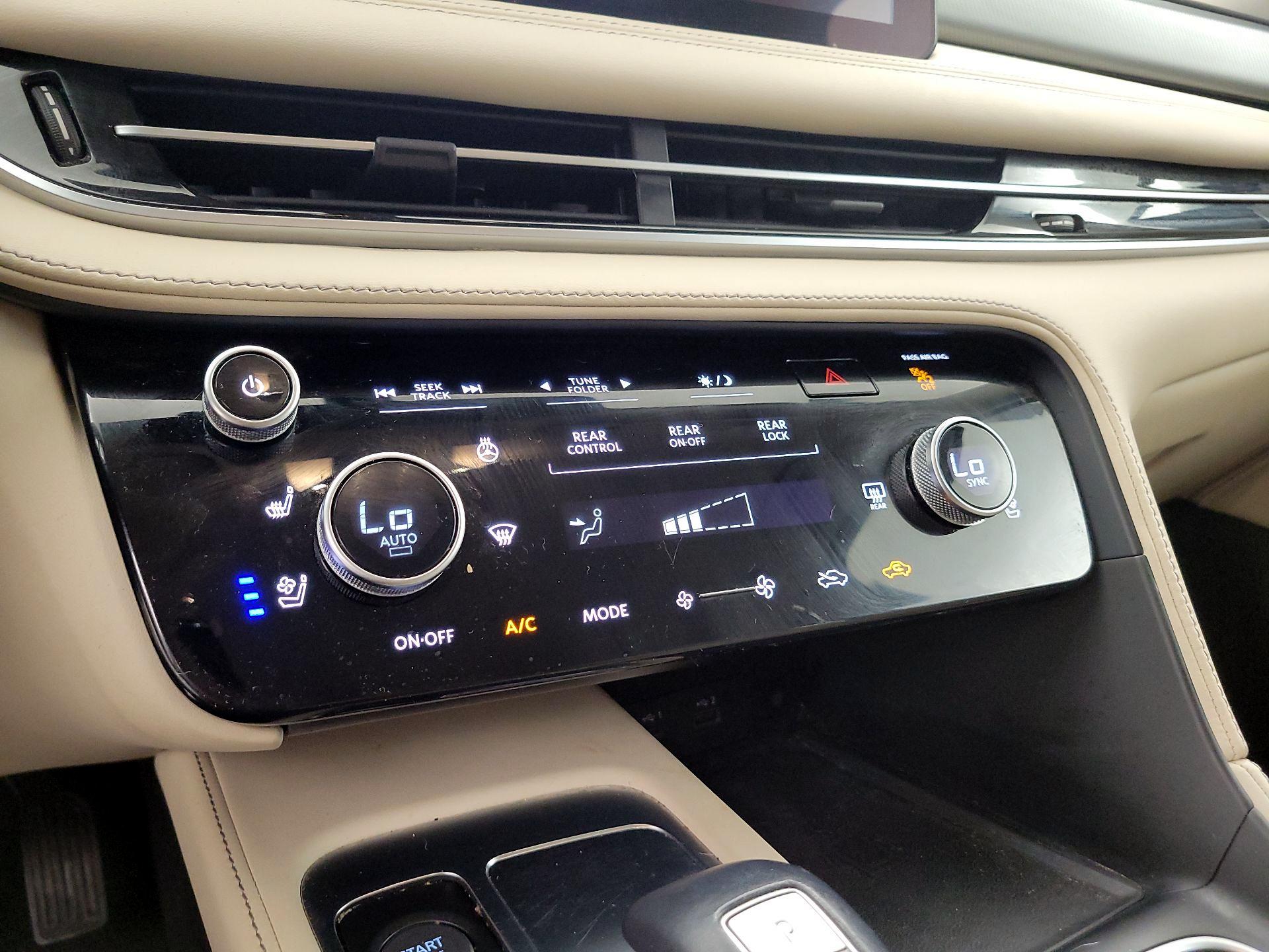 Thumbnail: 2023 INFINITI QX60 - 15