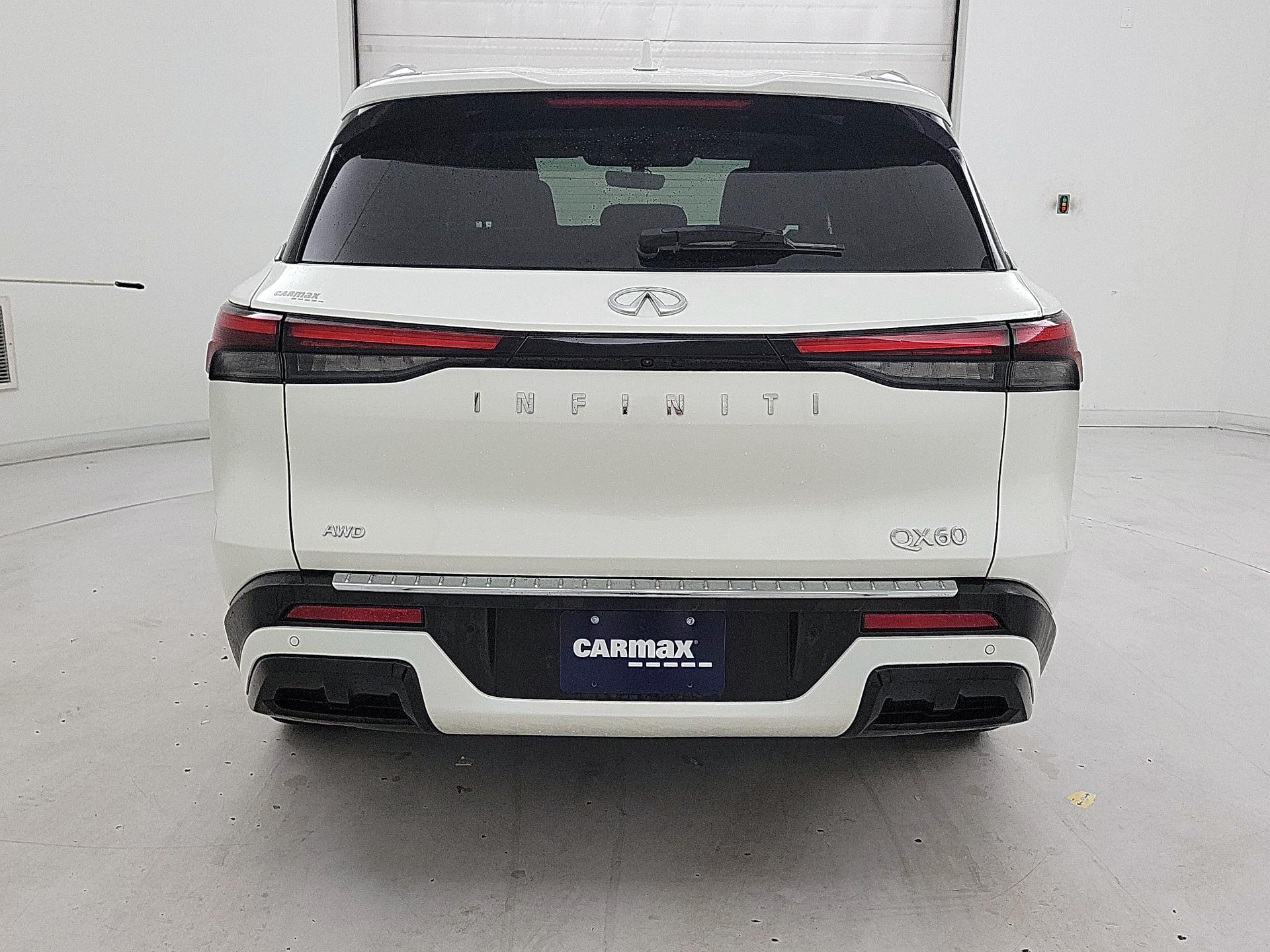 Thumbnail: 2023 INFINITI QX60 - 6