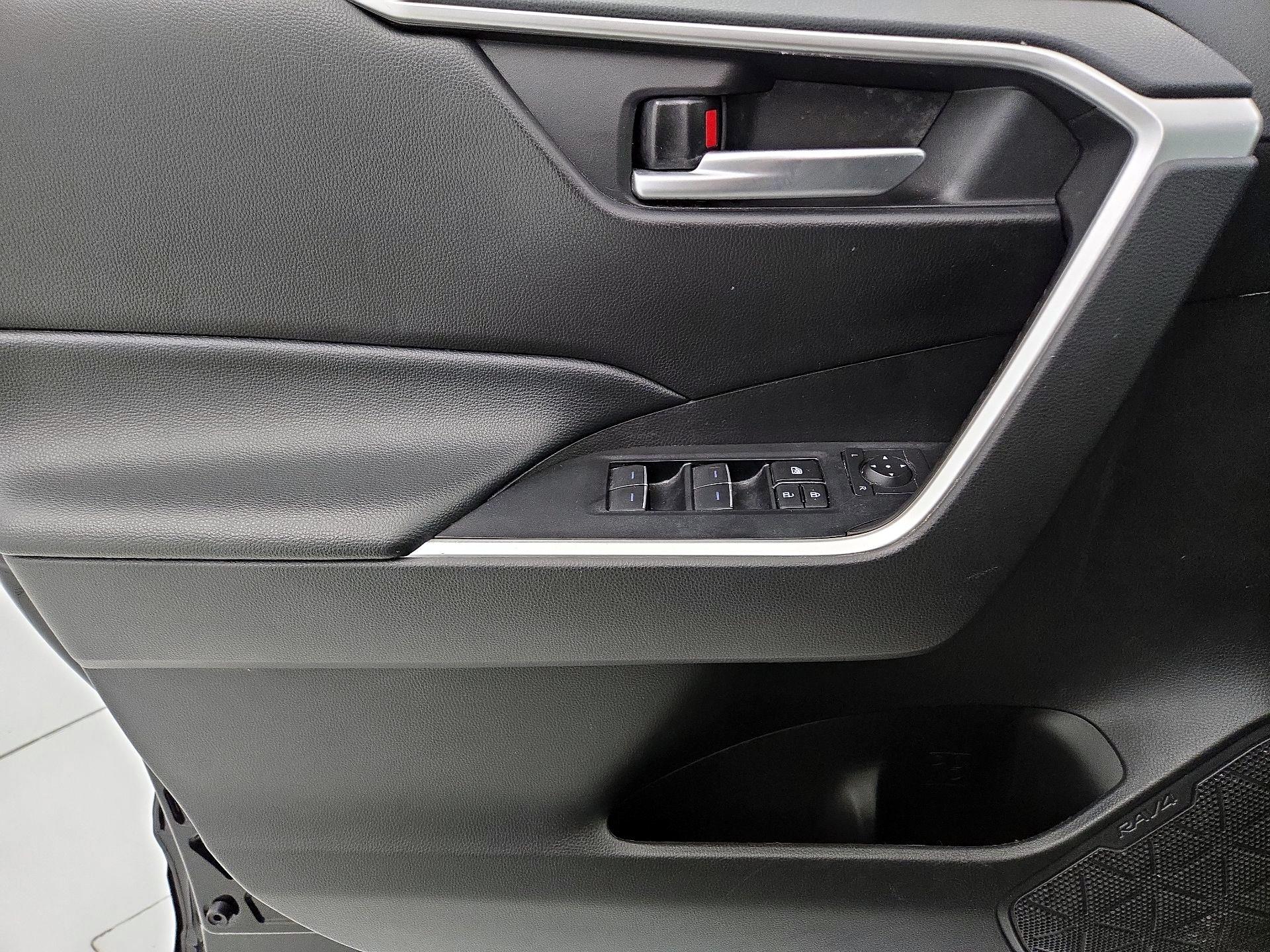 Thumbnail: 2023 Toyota RAV4 - 12