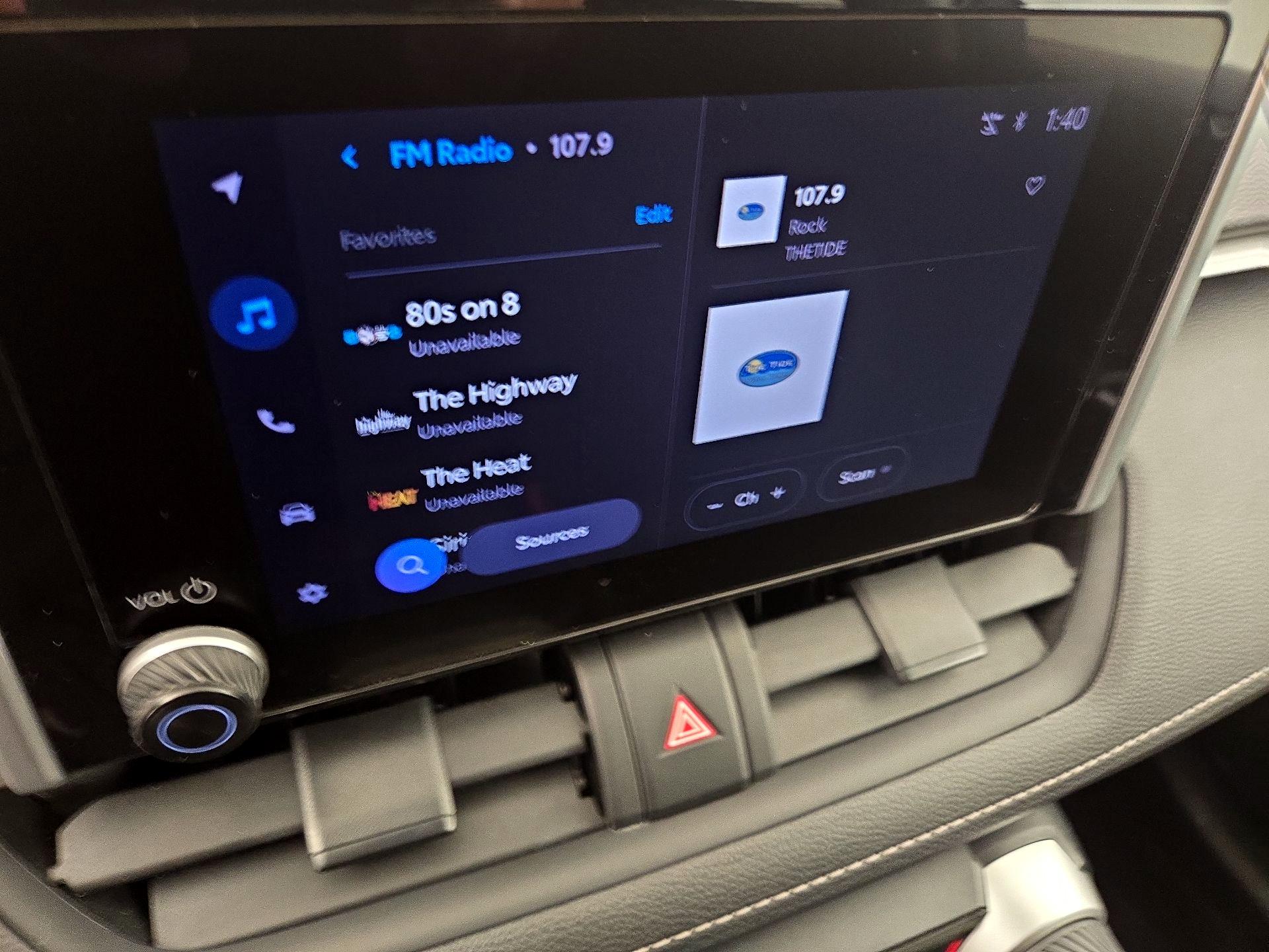 Thumbnail: 2023 Toyota RAV4 - 15