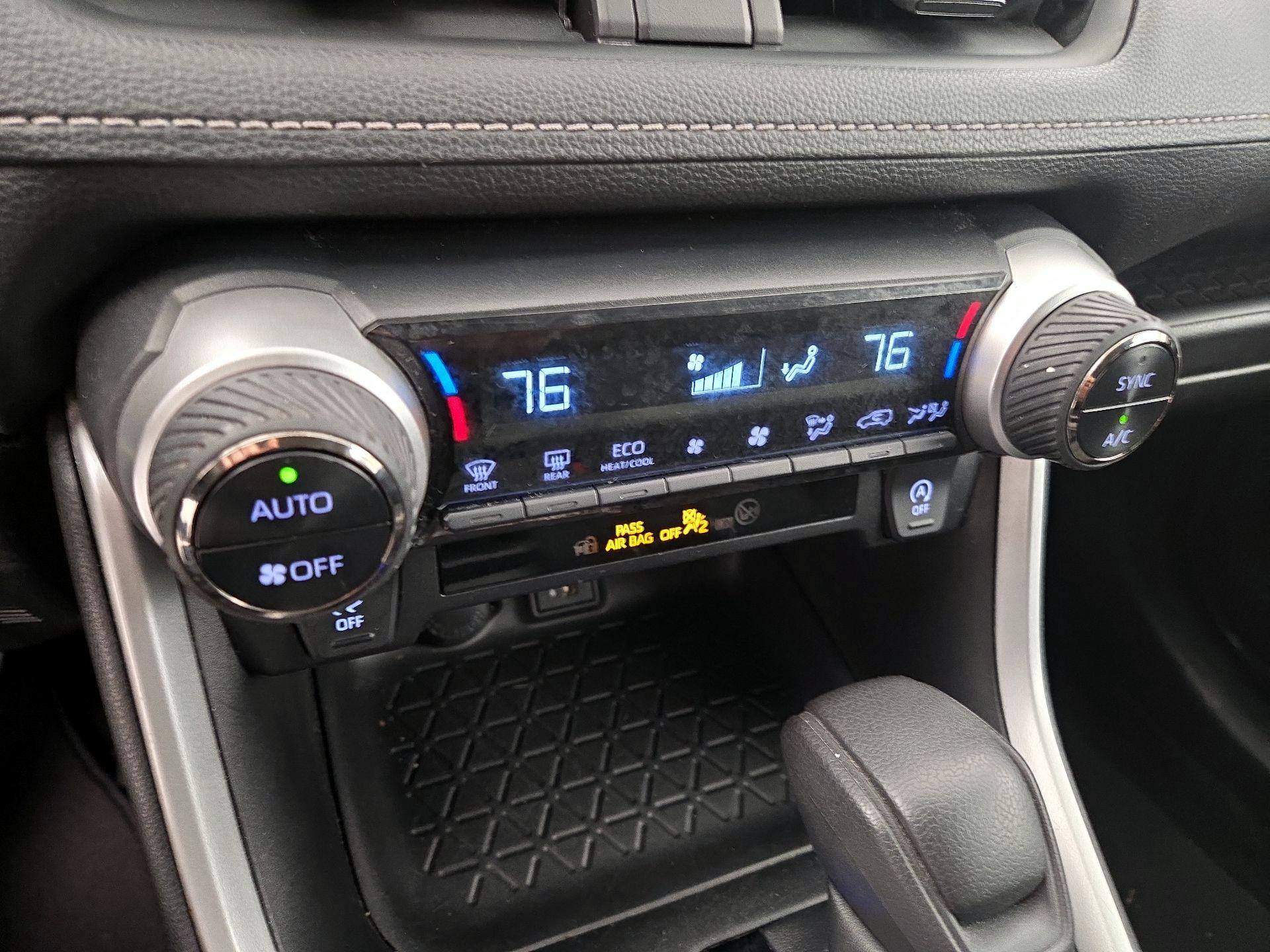 Thumbnail: 2023 Toyota RAV4 - 16