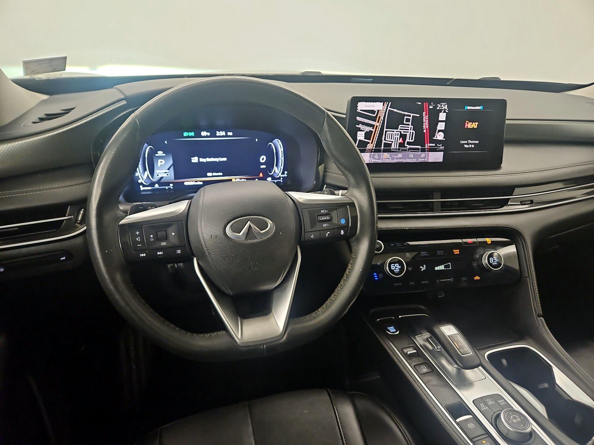Thumbnail: 2022 INFINITI QX60 - 10