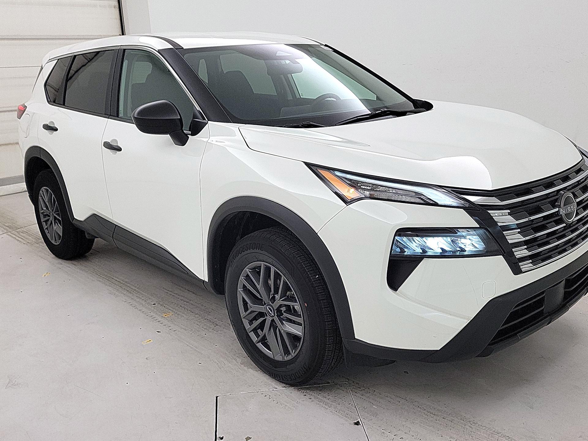 Thumbnail: 2024 Nissan Rogue - 1