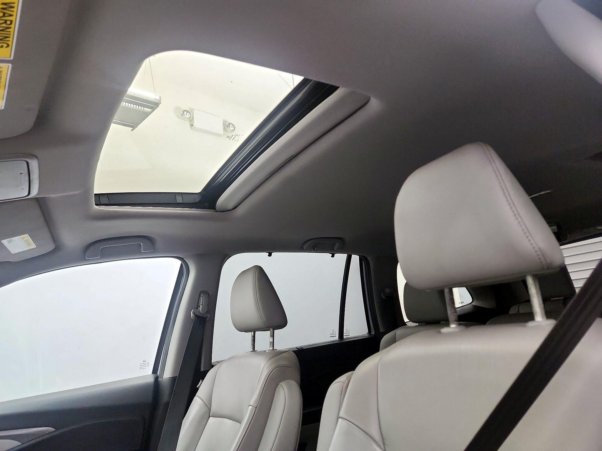 Thumbnail: 2022 Honda Pilot - 19