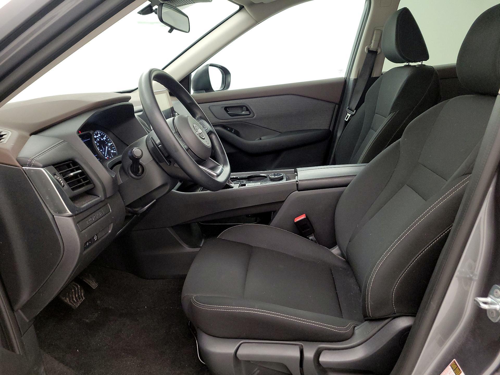 Thumbnail: 2023 Nissan Rogue - 9