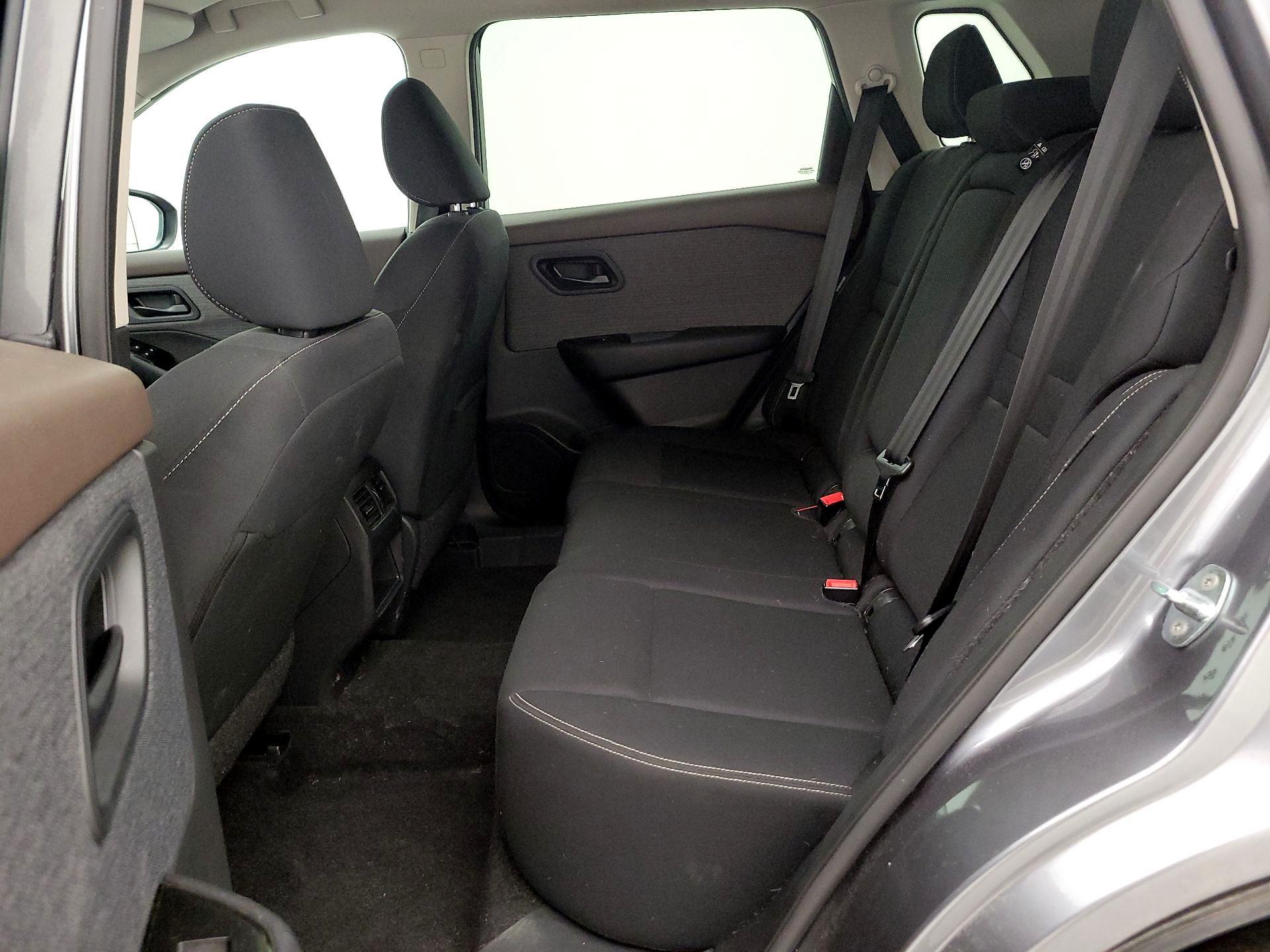 Thumbnail: 2023 Nissan Rogue - 17