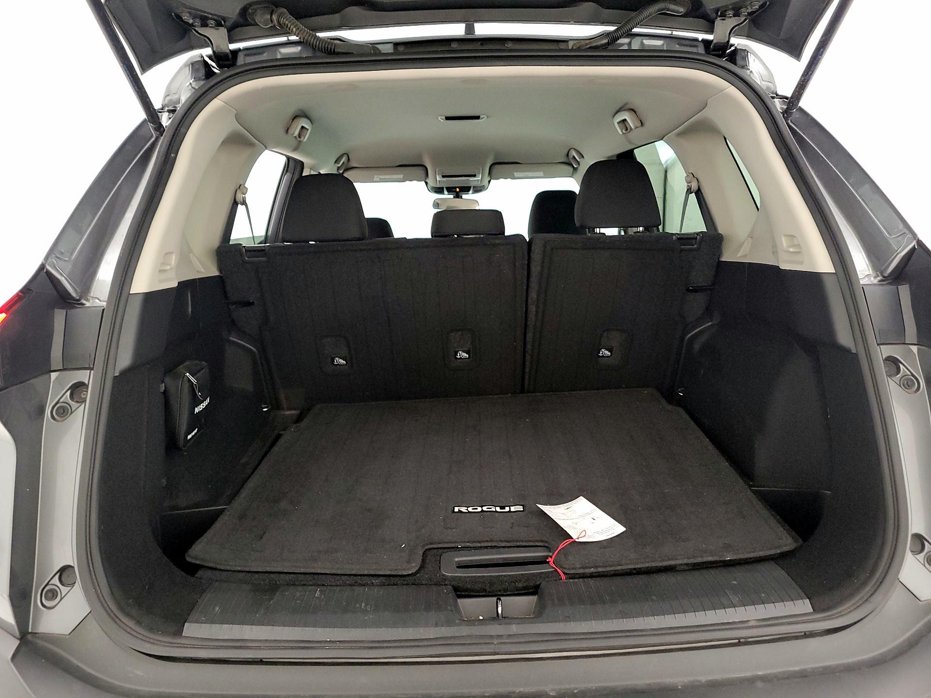 Thumbnail: 2023 Nissan Rogue - 18