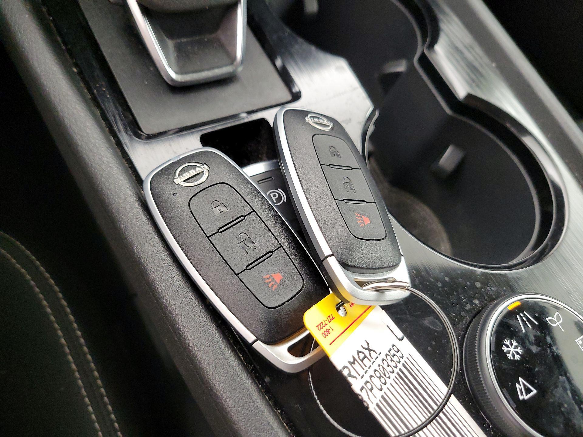 Thumbnail: 2023 Nissan Rogue - 20