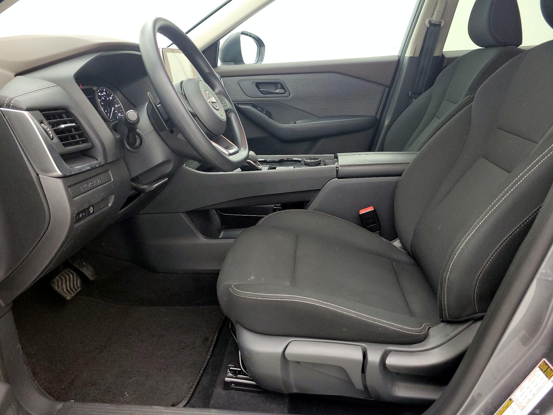 Thumbnail: 2023 Nissan Rogue - 11