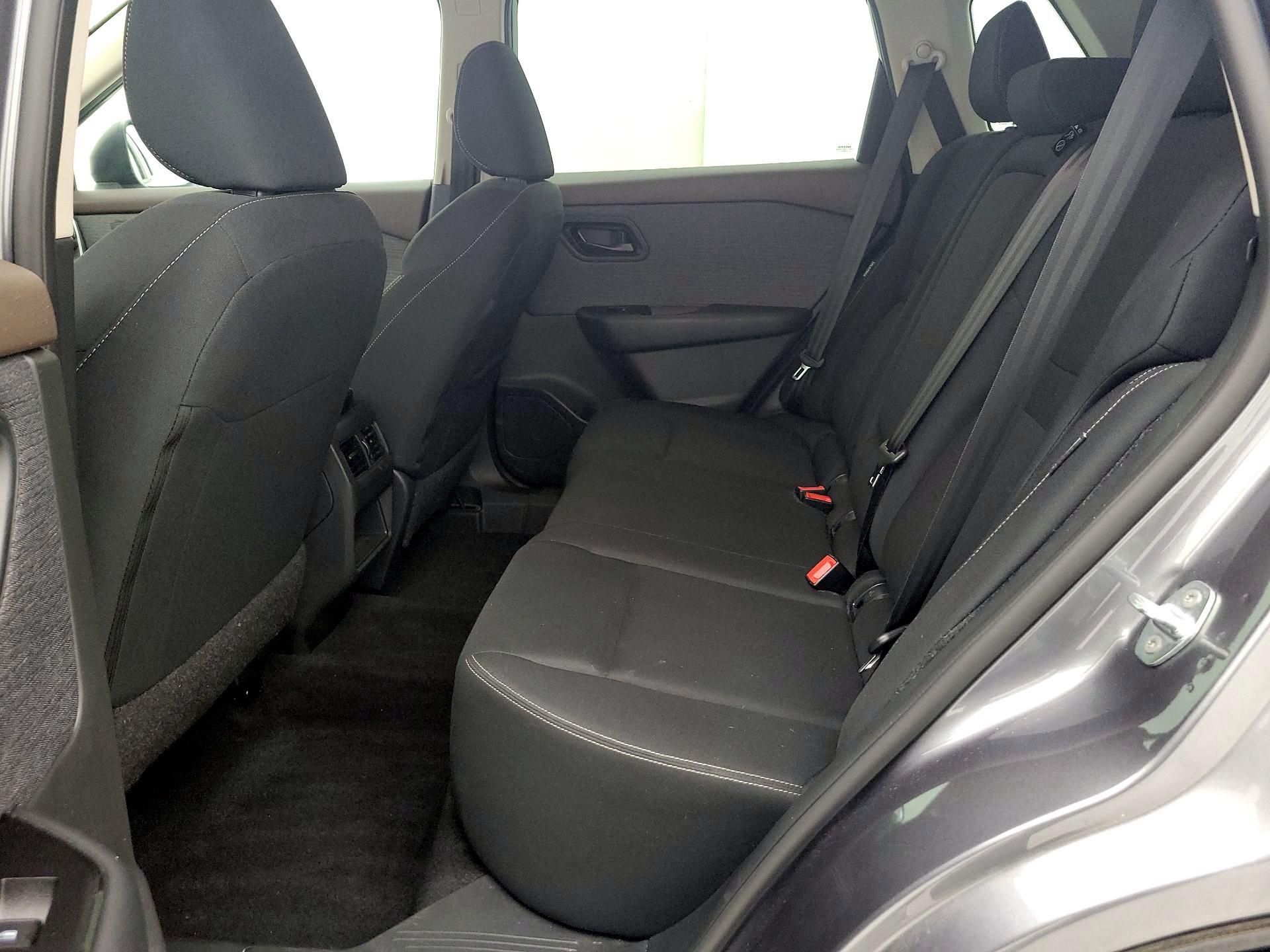 Thumbnail: 2023 Nissan Rogue - 19