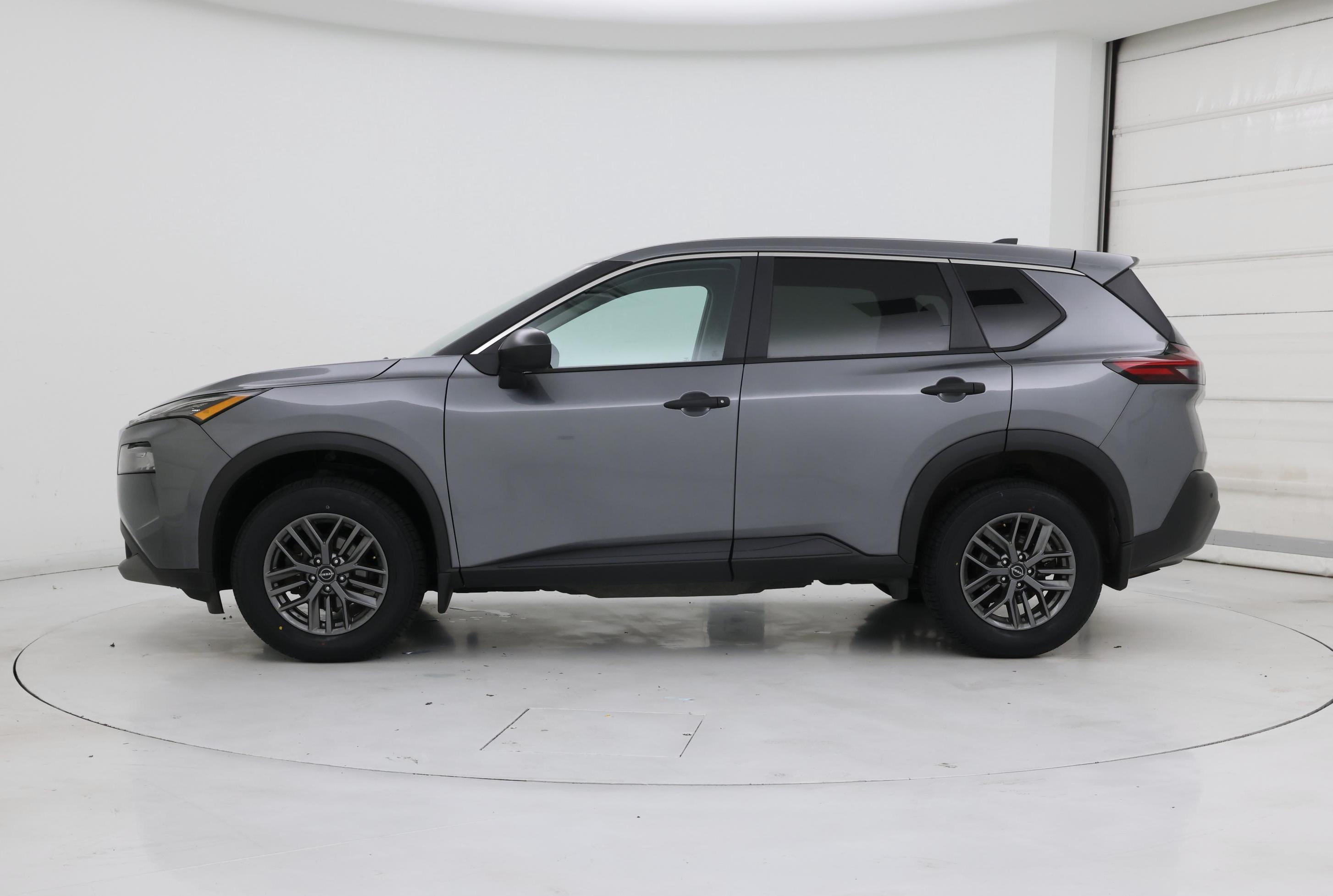 Thumbnail: 2023 Nissan Rogue - 3