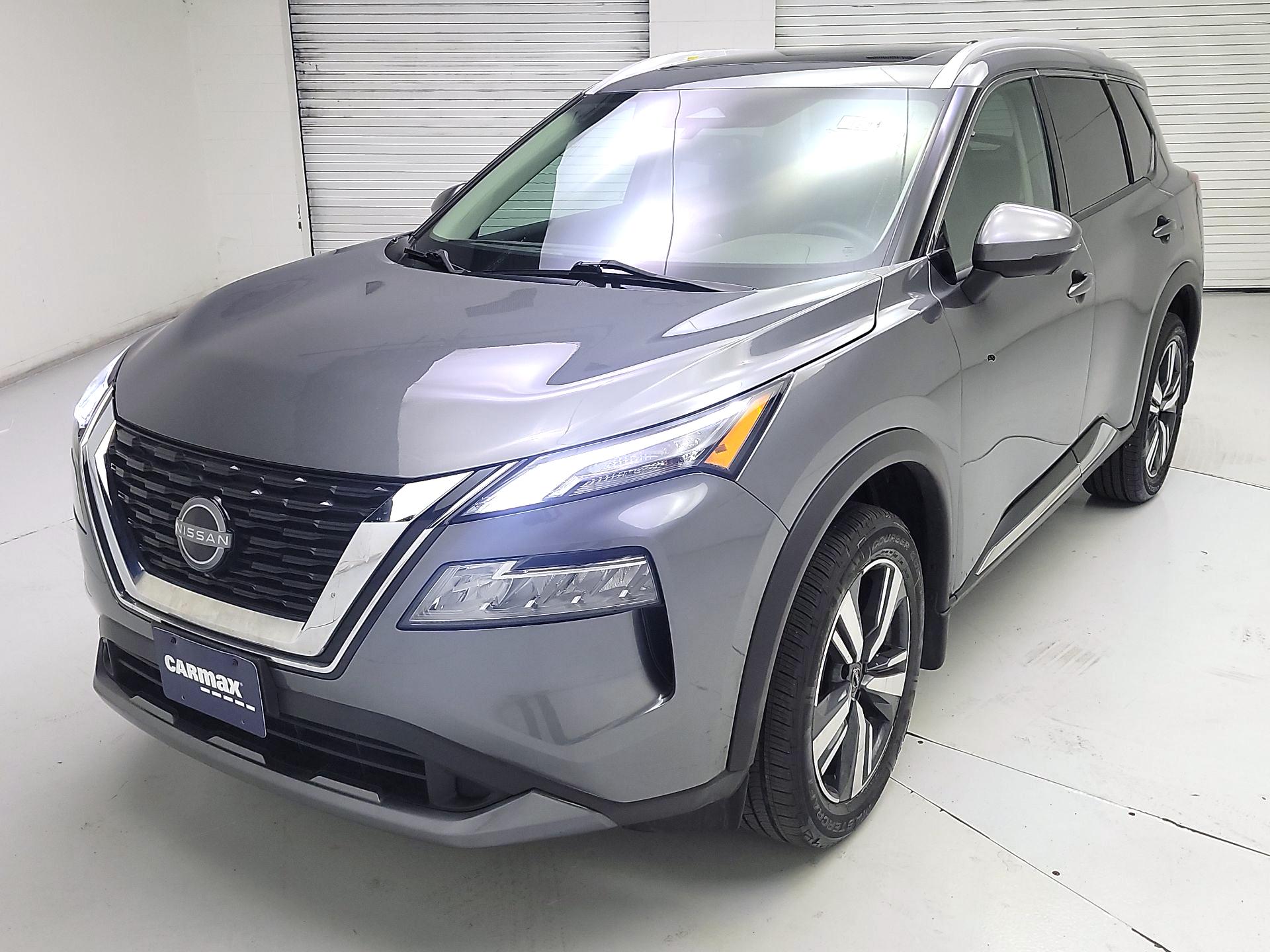 Thumbnail: 2023 Nissan Rogue - 3