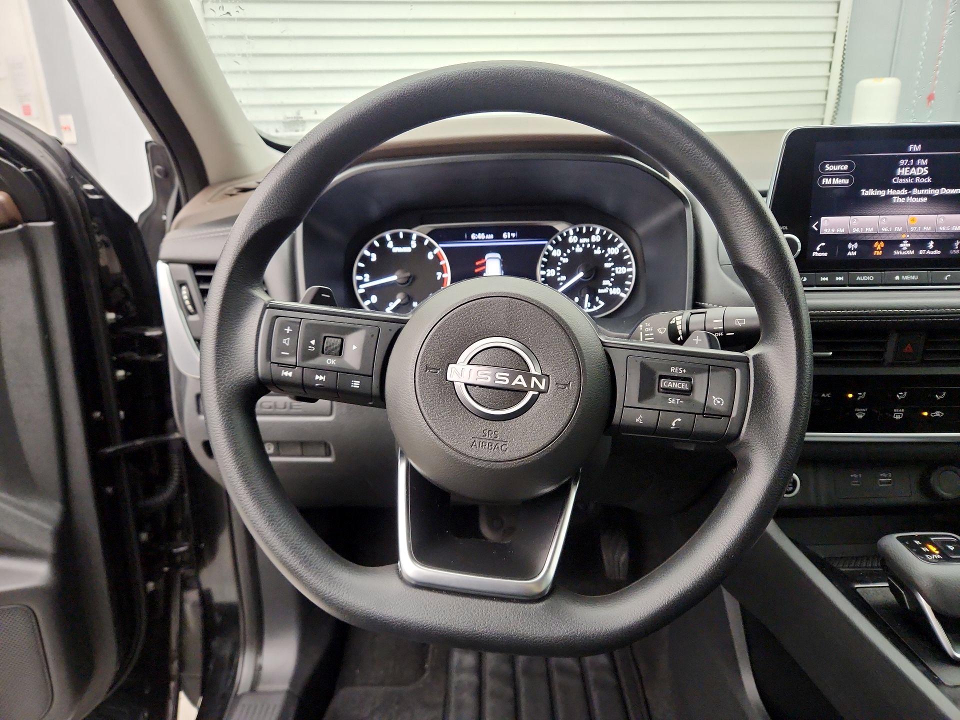 Thumbnail: 2023 Nissan Rogue - 10