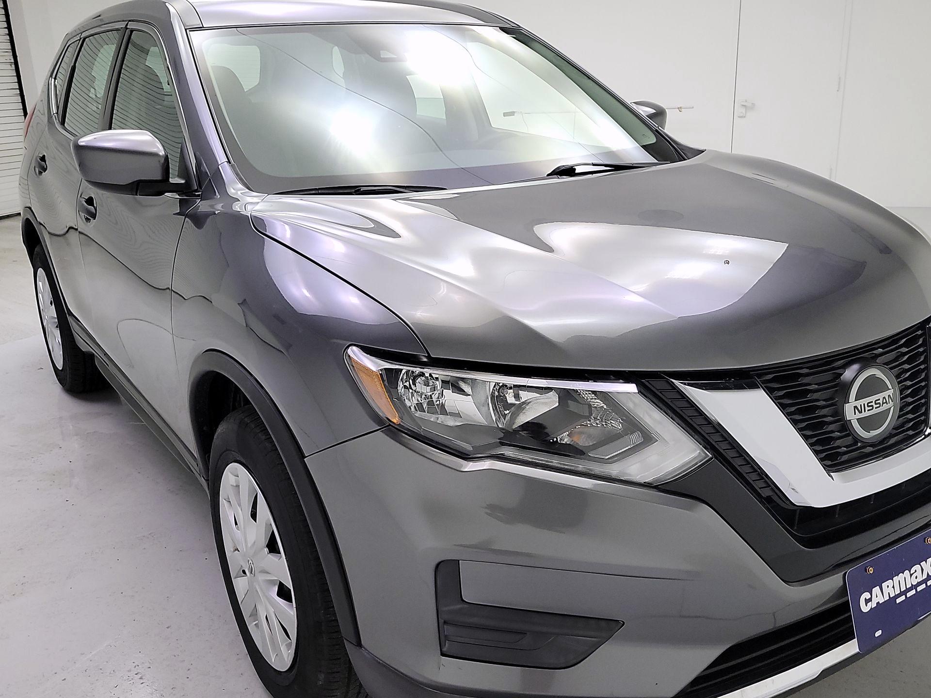 Thumbnail: 2020 Nissan Rogue - 1