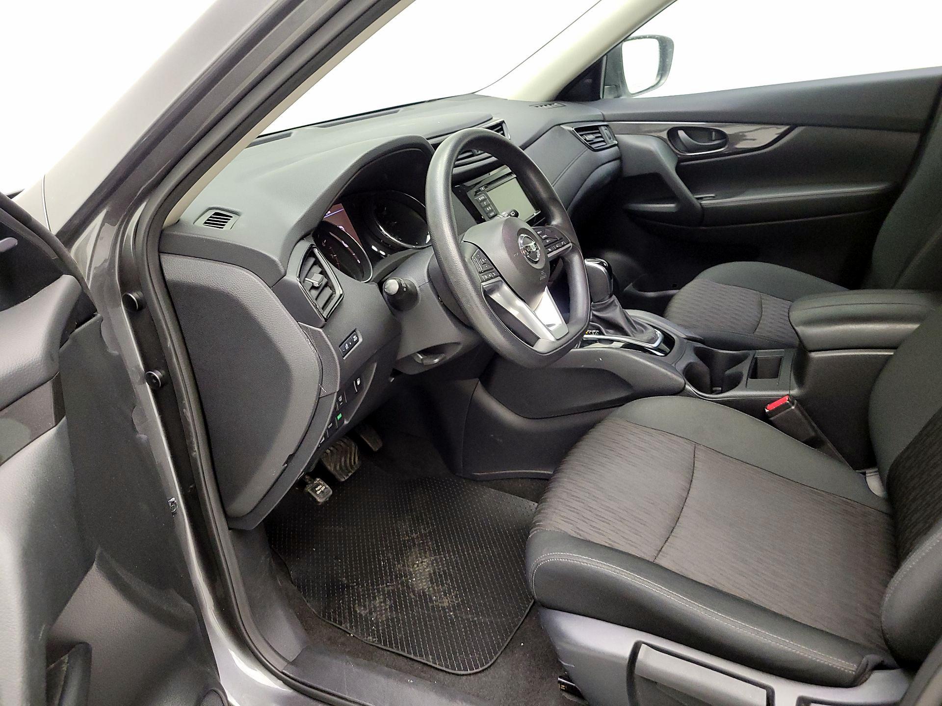 Thumbnail: 2020 Nissan Rogue - 9