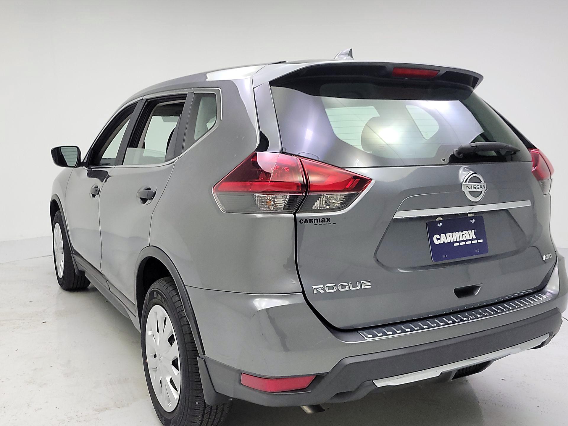 Thumbnail: 2020 Nissan Rogue - 7