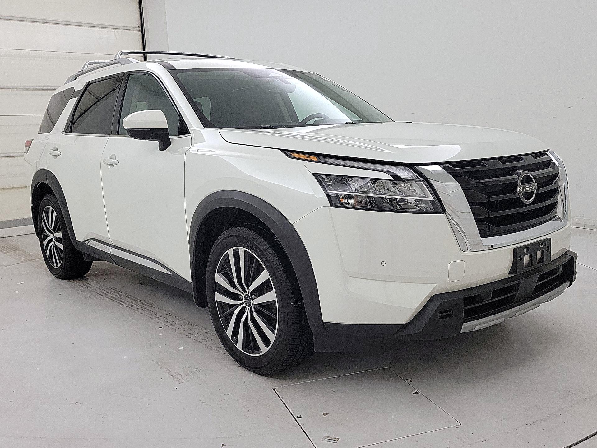 Thumbnail: 2023 Nissan Pathfinder - 1