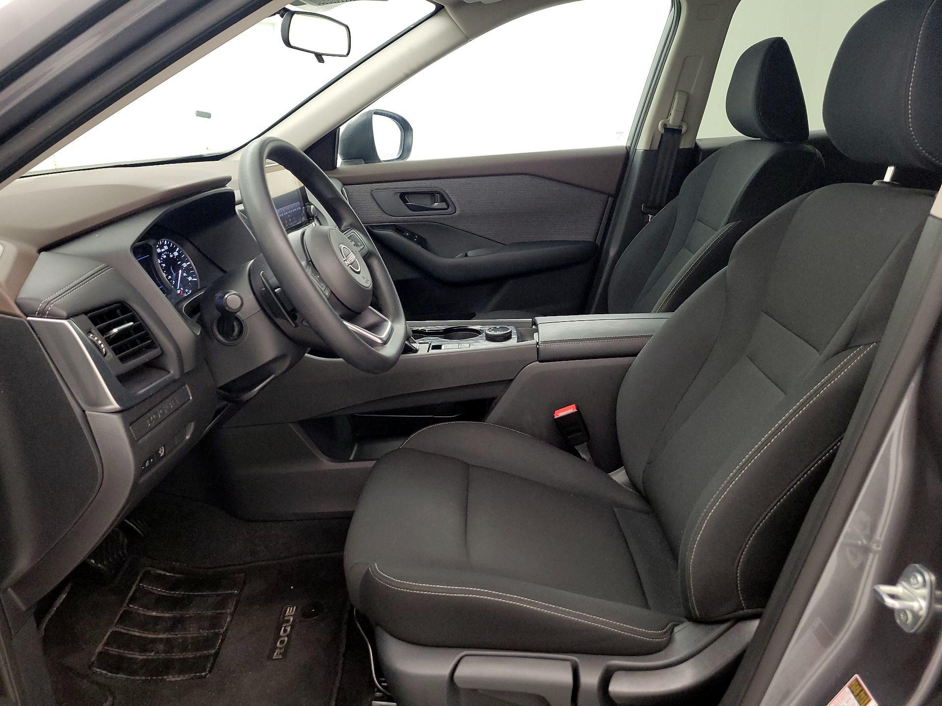 Thumbnail: 2023 Nissan Rogue - 9