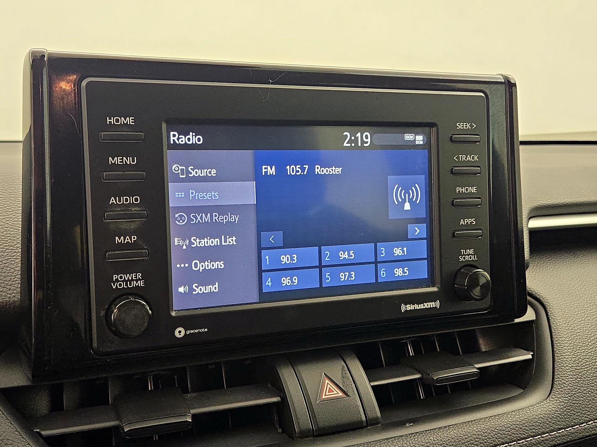 Thumbnail: 2020 Toyota RAV4 - 15