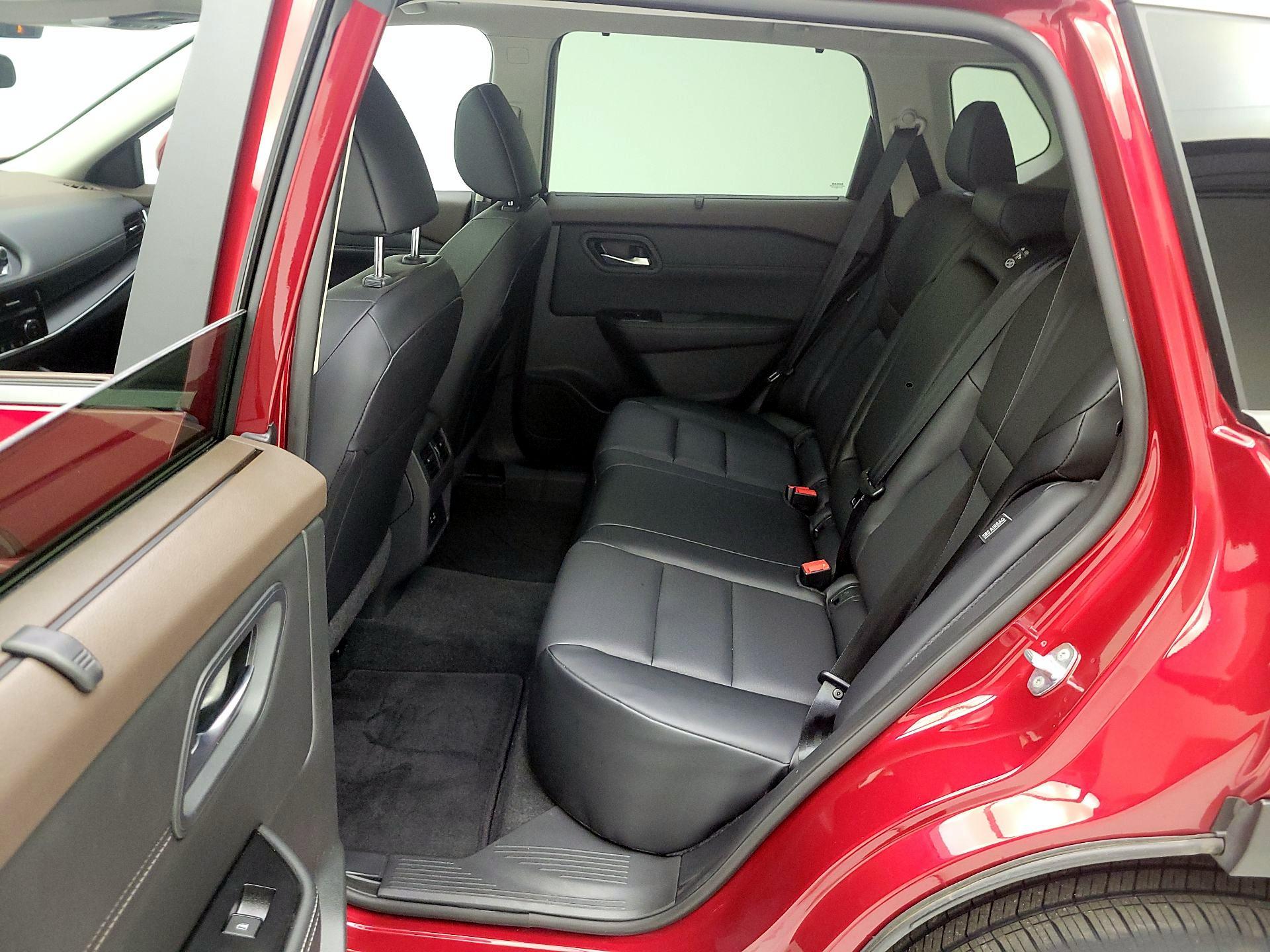 Thumbnail: 2023 Nissan Rogue - 18