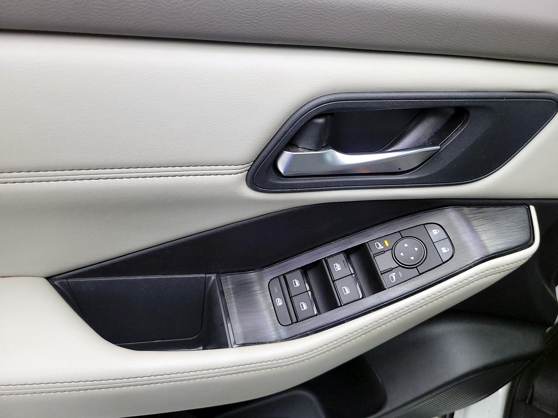 Thumbnail: 2023 Nissan Rogue - 10