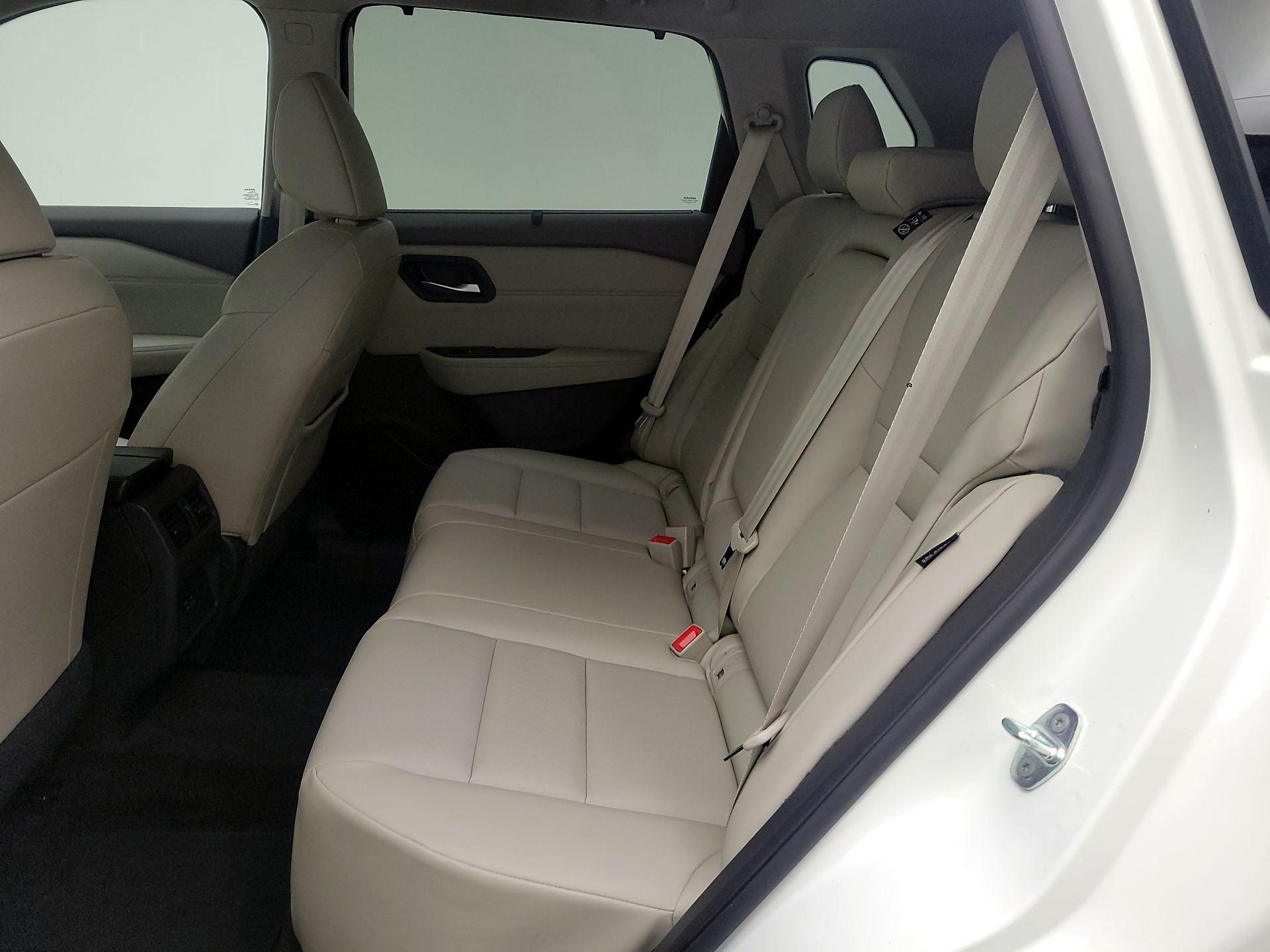 Thumbnail: 2023 Nissan Rogue - 17