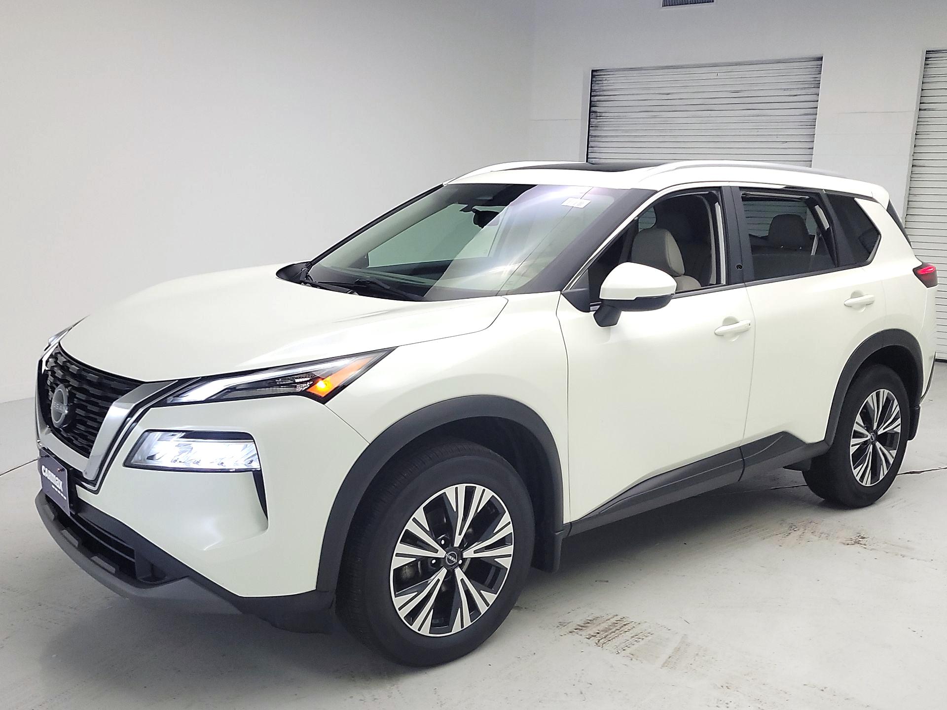 Thumbnail: 2023 Nissan Rogue - 3