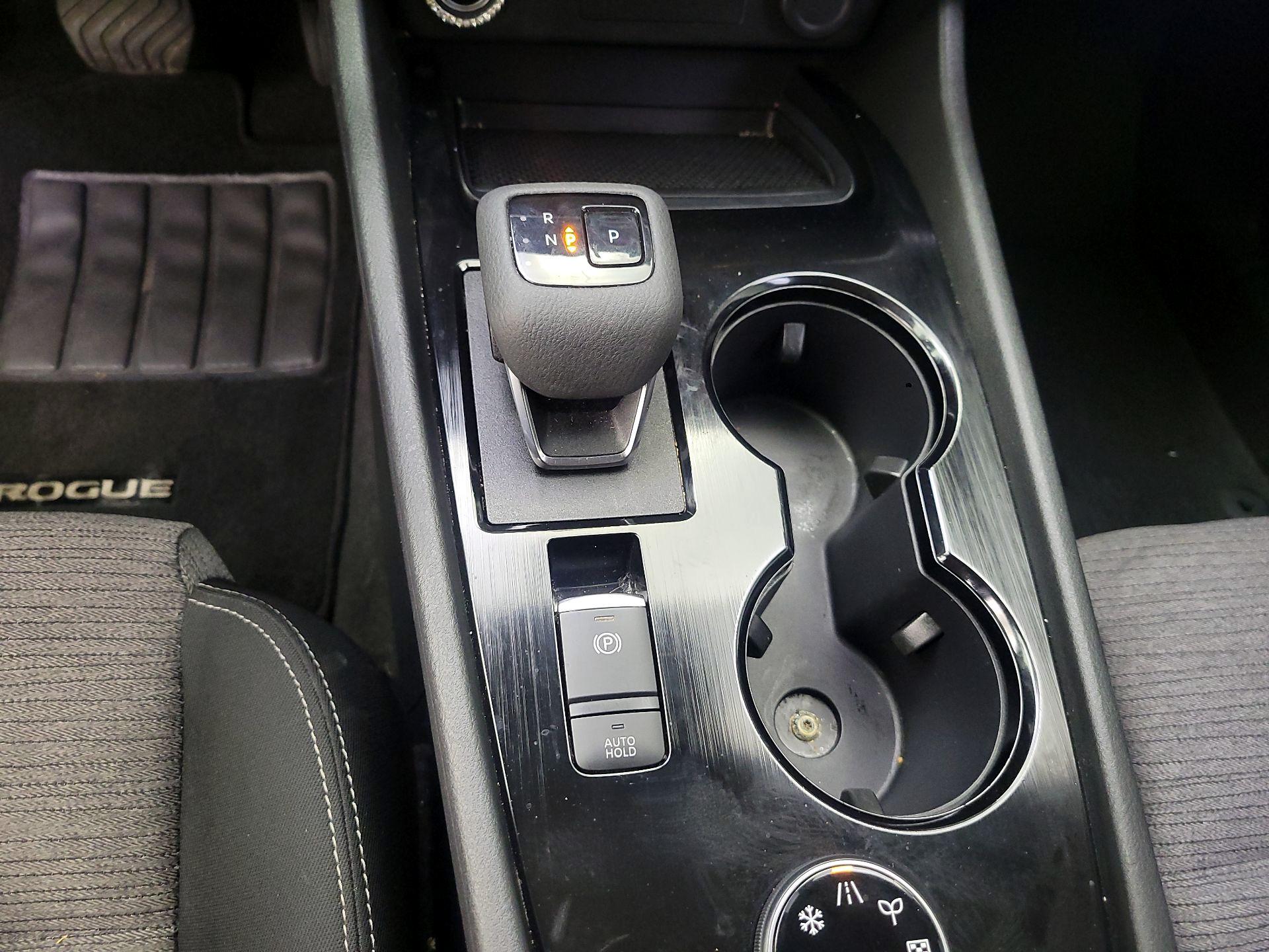 Thumbnail: 2023 Nissan Rogue - 15