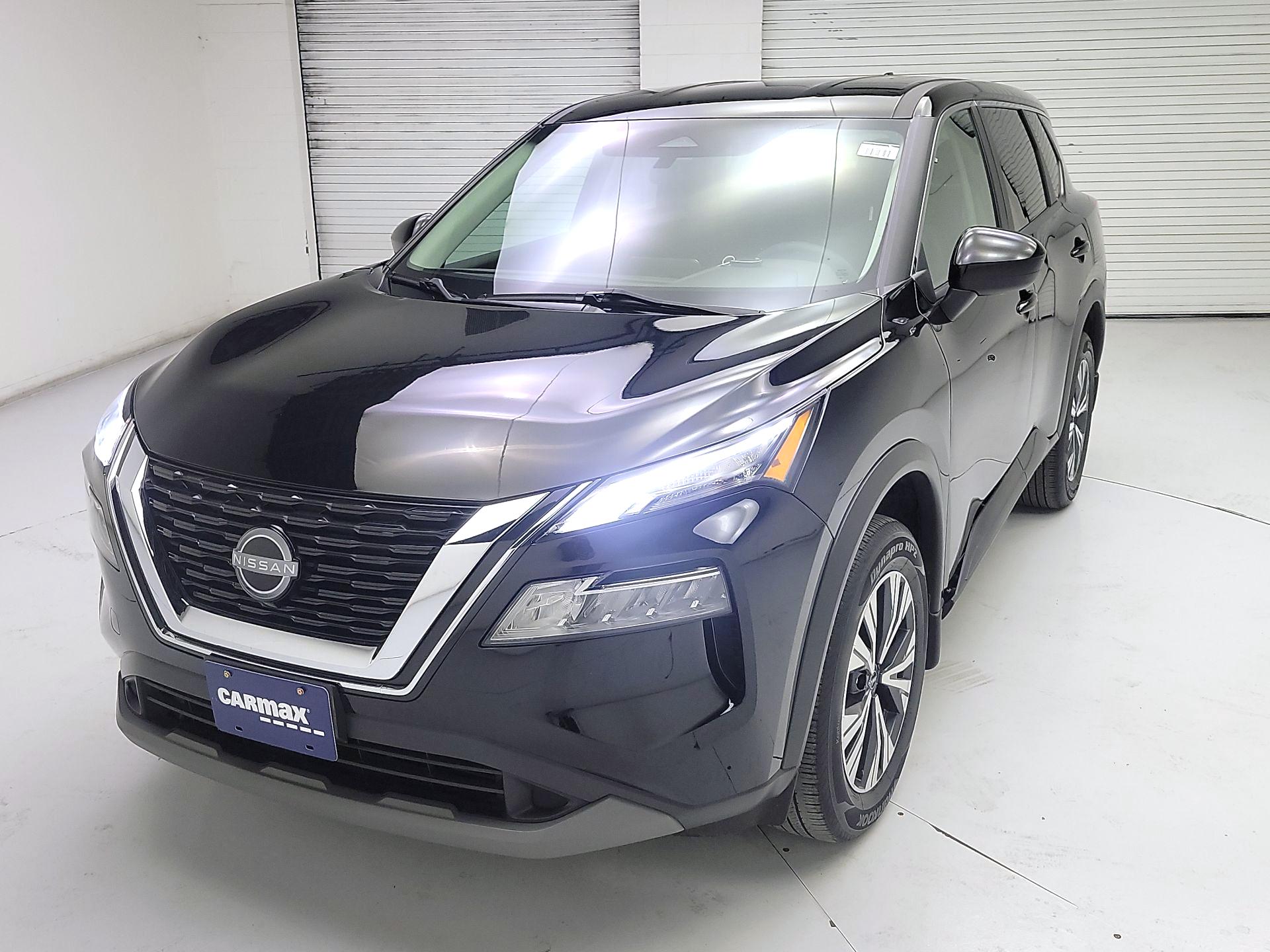 Thumbnail: 2023 Nissan Rogue - 3