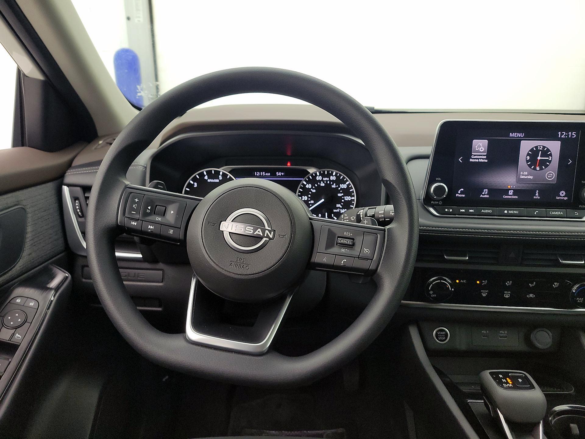 Thumbnail: 2023 Nissan Rogue - 10