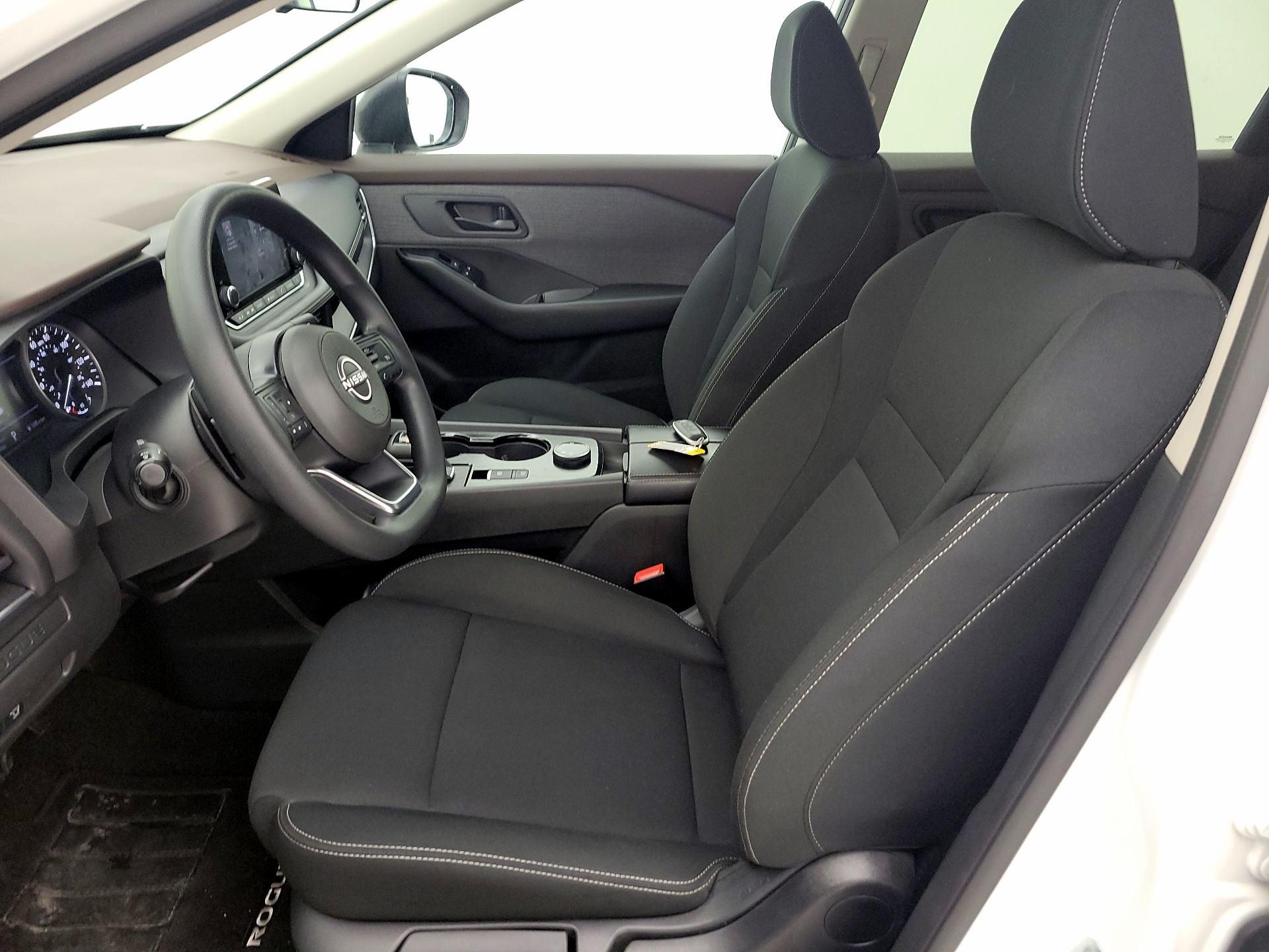 Thumbnail: 2023 Nissan Rogue - 11