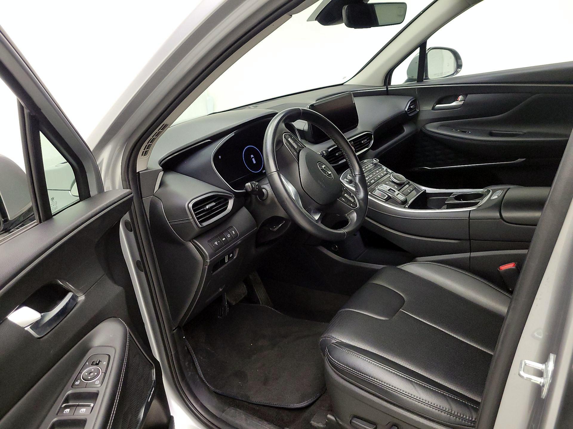 Thumbnail: 2023 Hyundai Santa Fe - 9