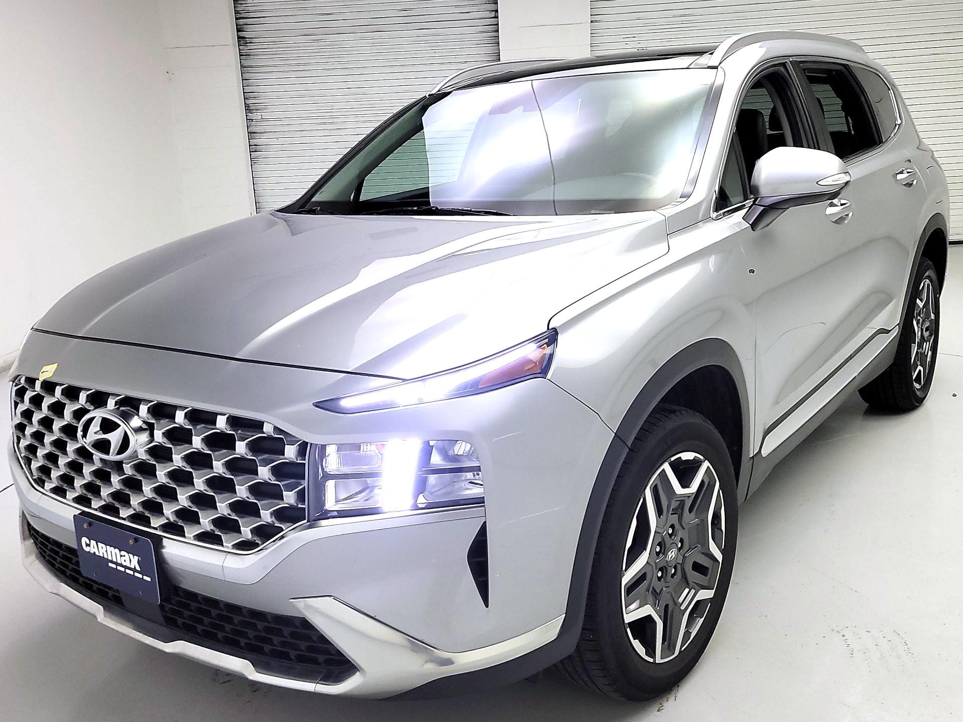 Thumbnail: 2023 Hyundai Santa Fe - 3