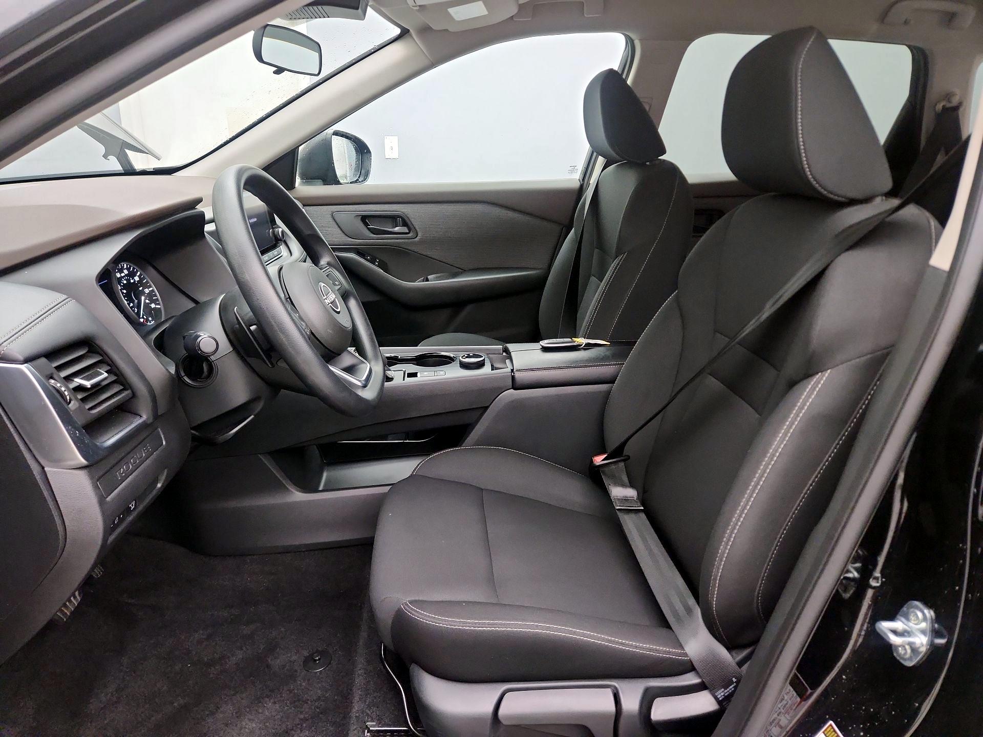 Thumbnail: 2023 Nissan Rogue - 11