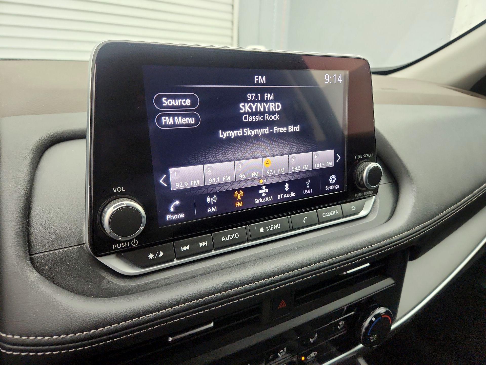 Thumbnail: 2023 Nissan Rogue - 15