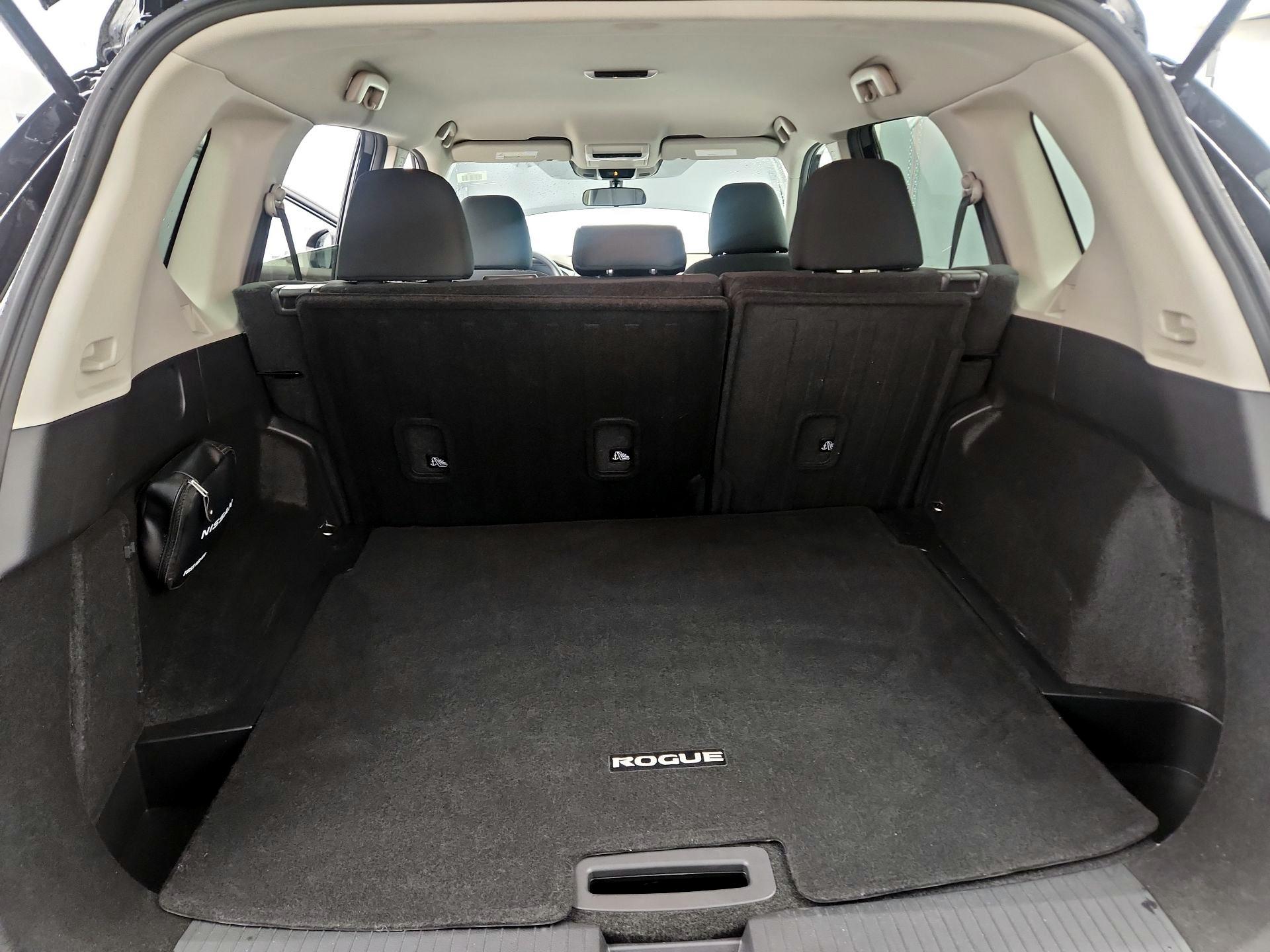 Thumbnail: 2023 Nissan Rogue - 20