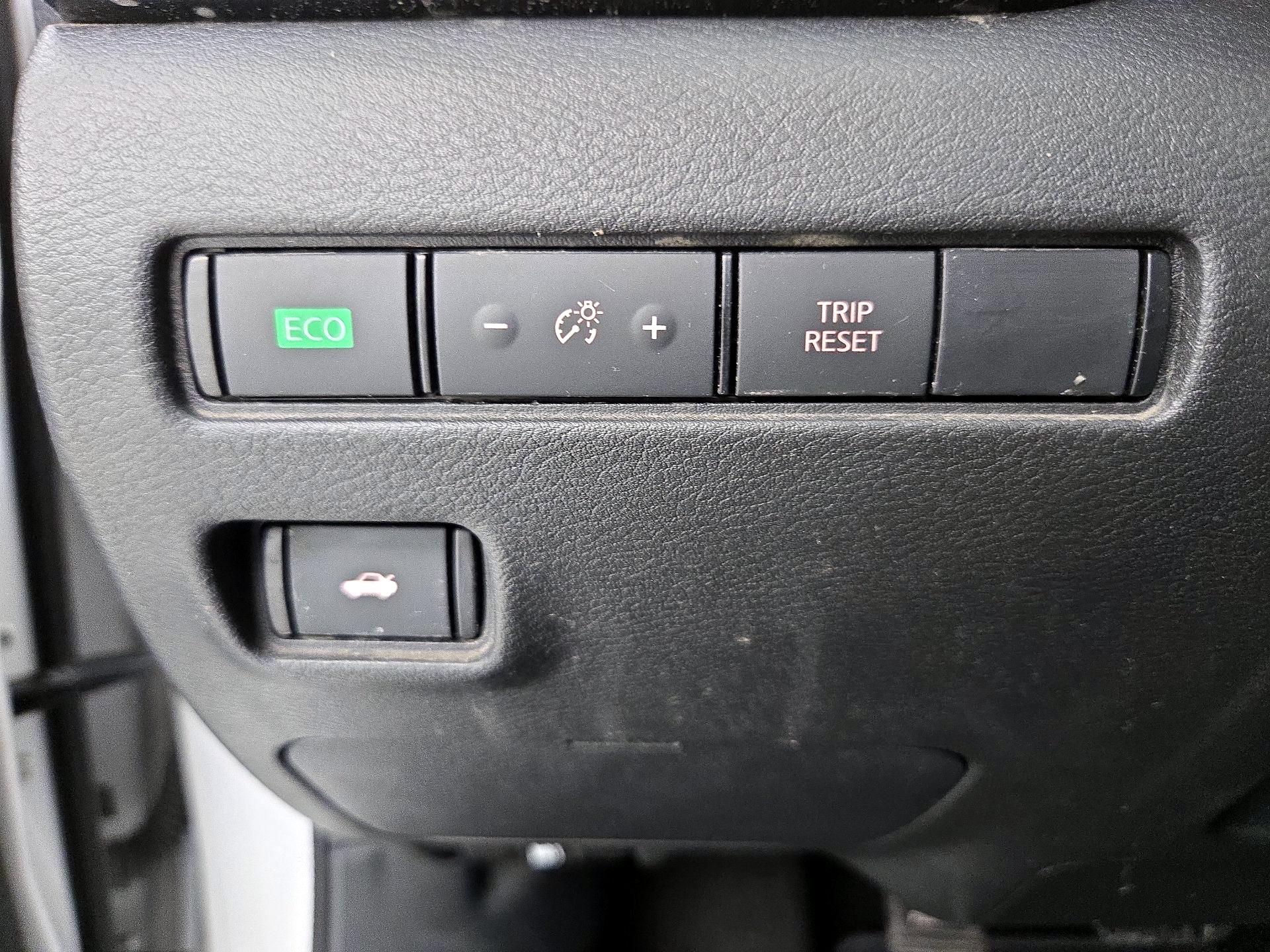 Thumbnail: 2022 Nissan Sentra - 13