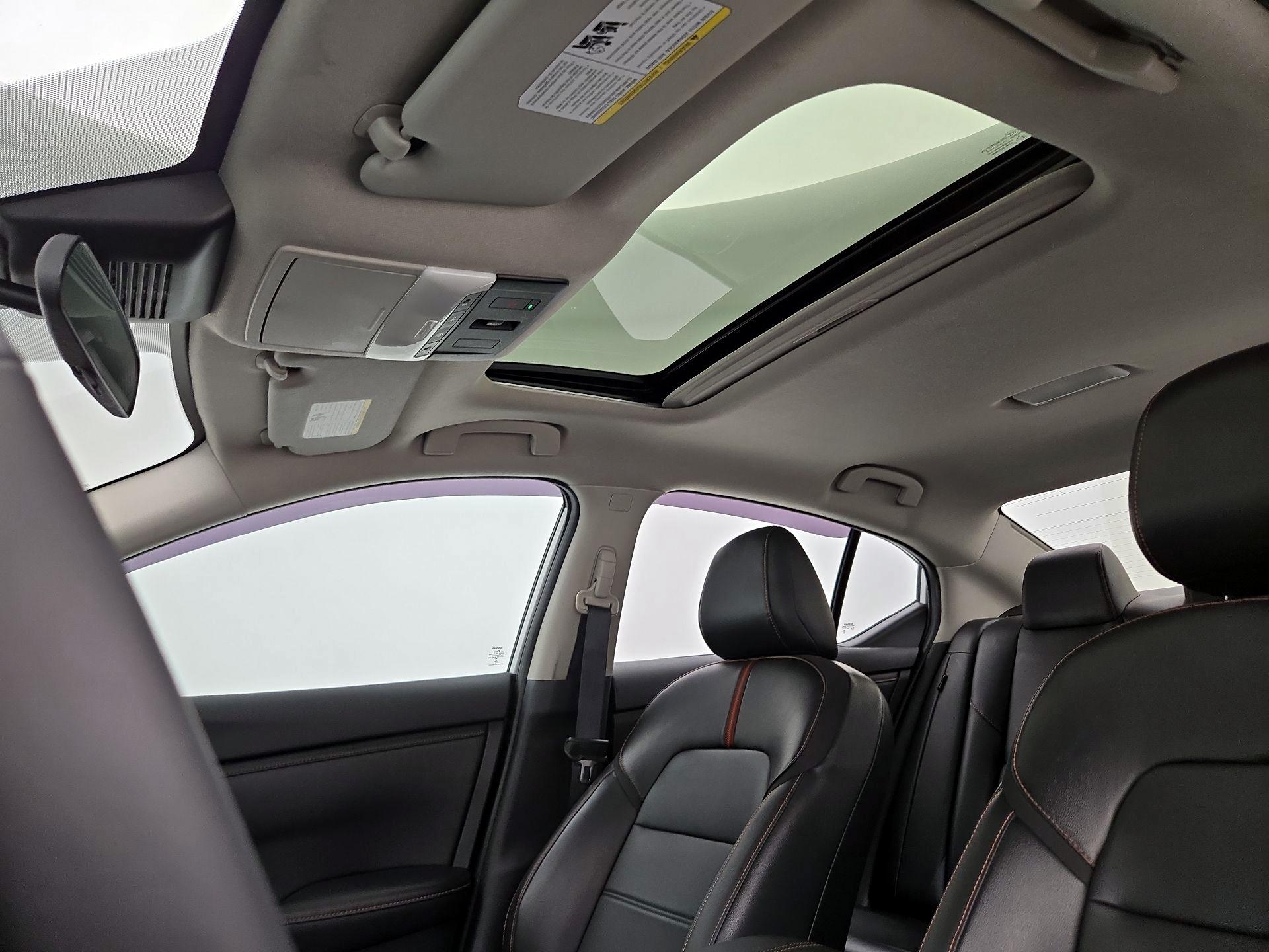 Thumbnail: 2022 Nissan Sentra - 19