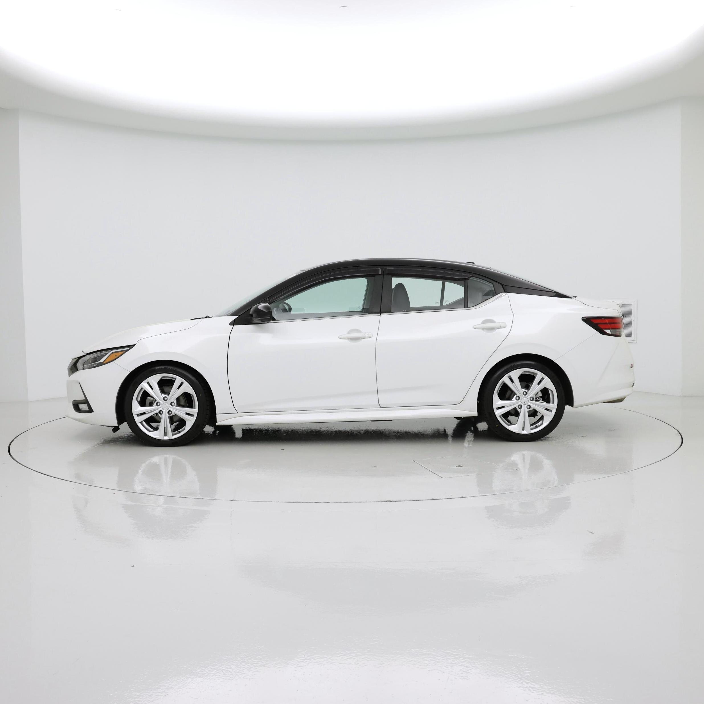 Thumbnail: 2022 Nissan Sentra - 3