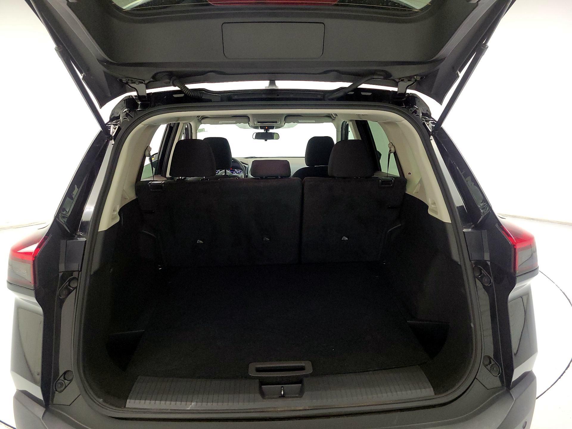 Thumbnail: 2023 Nissan Rogue - 19