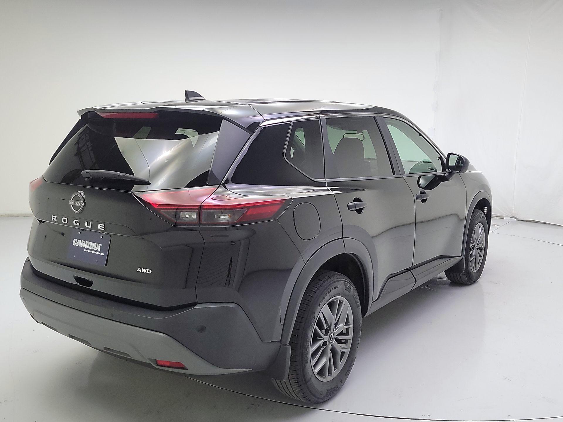 Thumbnail: 2023 Nissan Rogue - 5