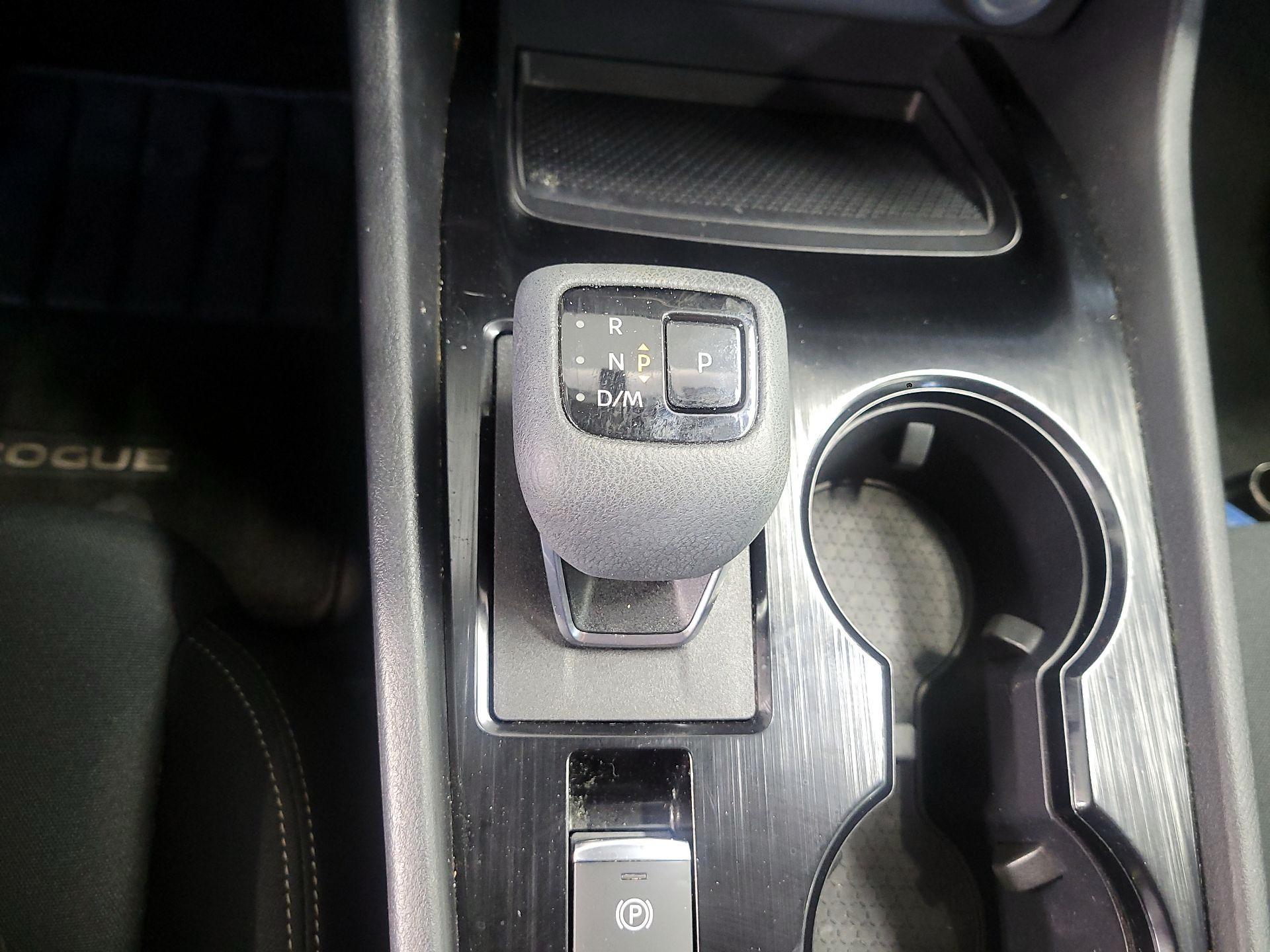 Thumbnail: 2023 Nissan Rogue - 17