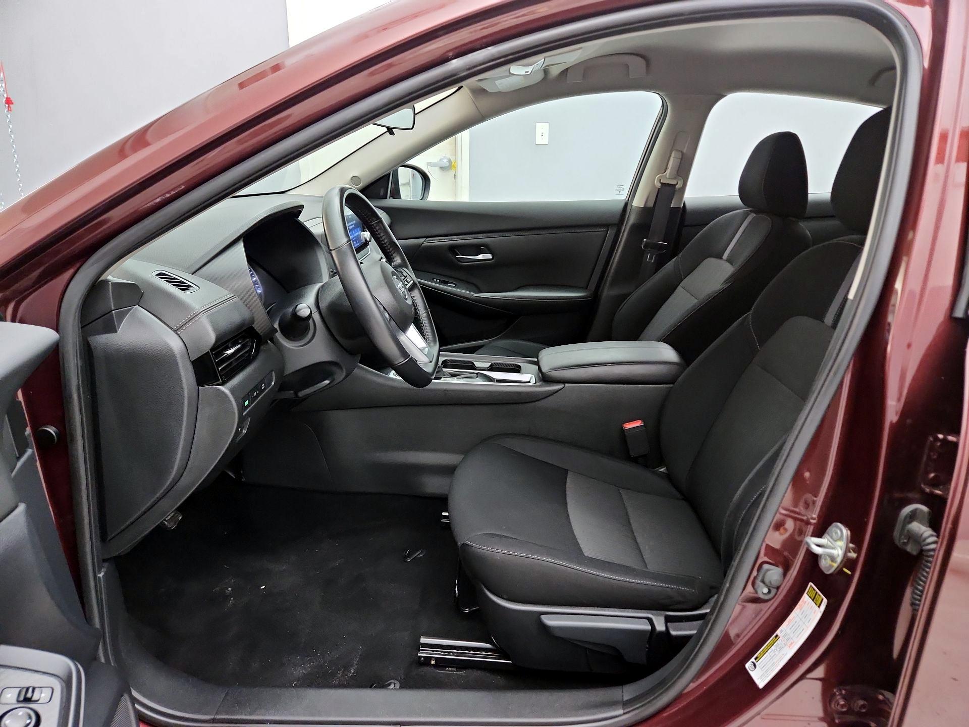 Thumbnail: 2022 Nissan Sentra - 11