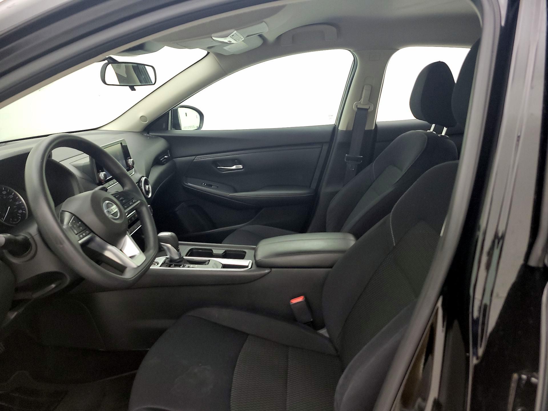 Thumbnail: 2020 Nissan Sentra - 11