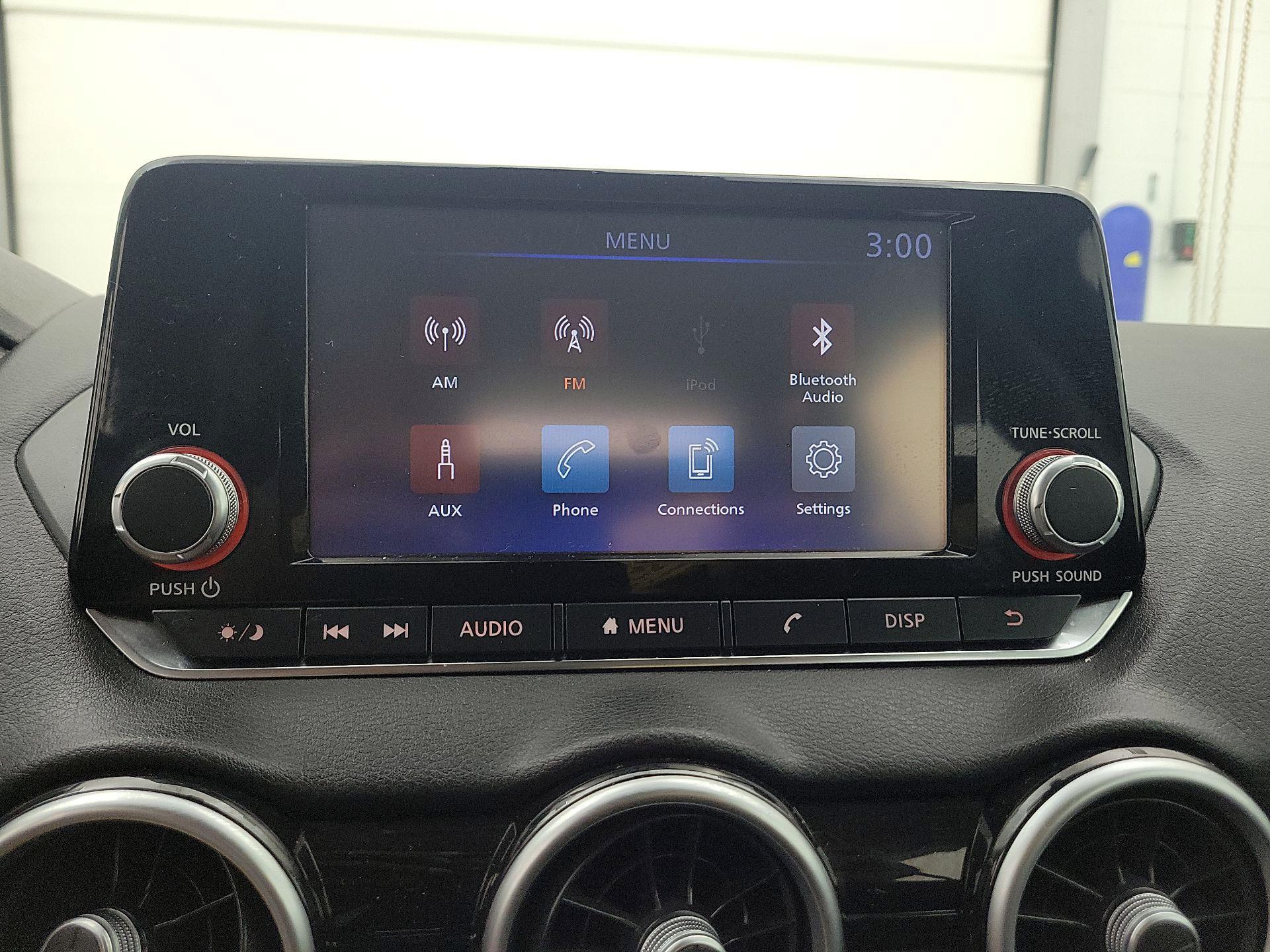 Thumbnail: 2020 Nissan Sentra - 15