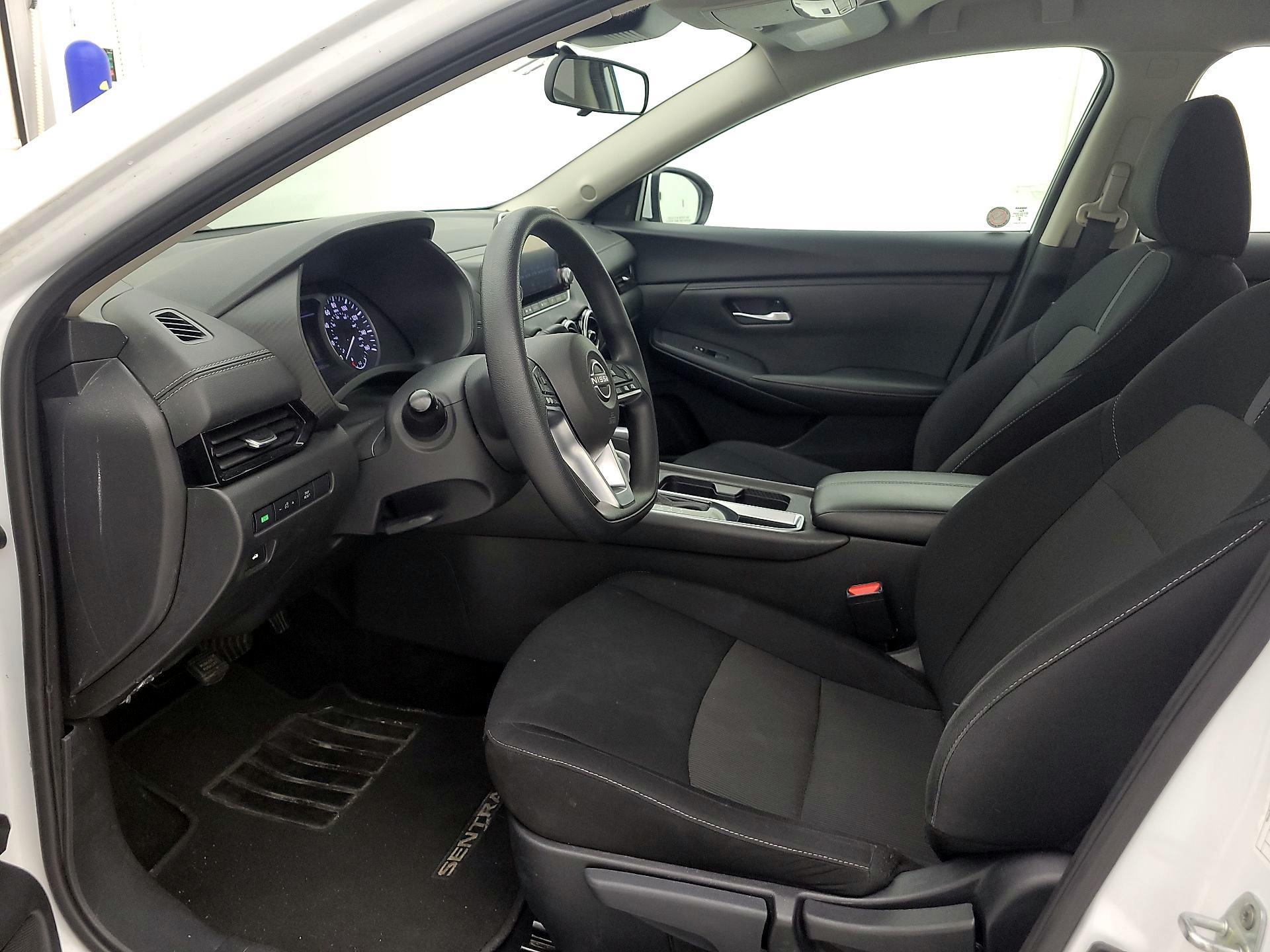 Thumbnail: 2024 Nissan Sentra - 11