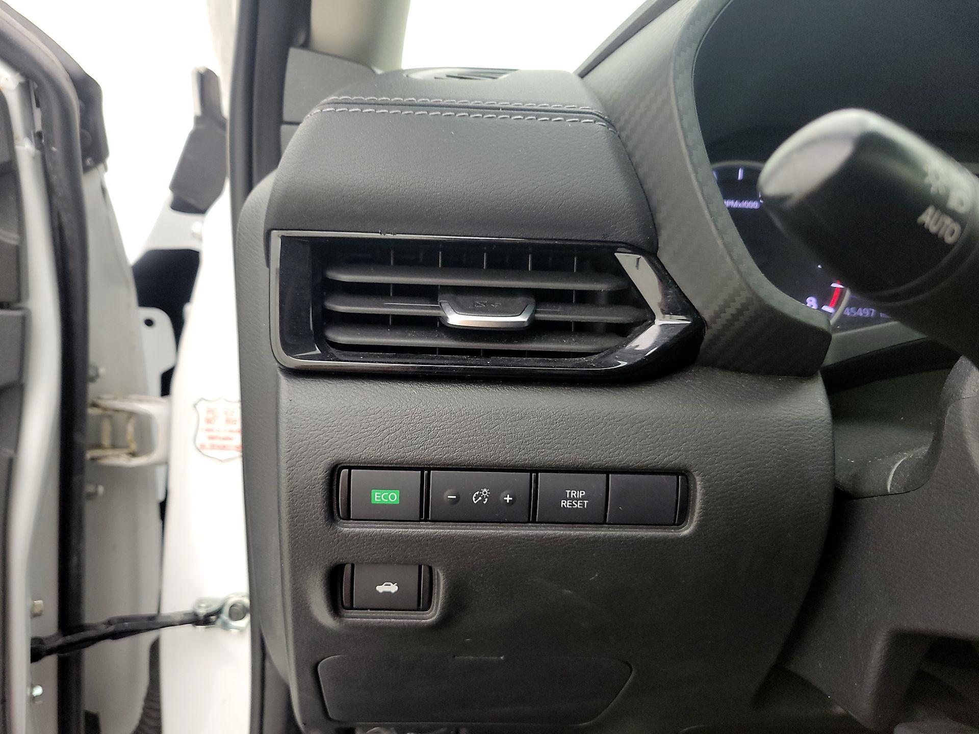 Thumbnail: 2024 Nissan Sentra - 13